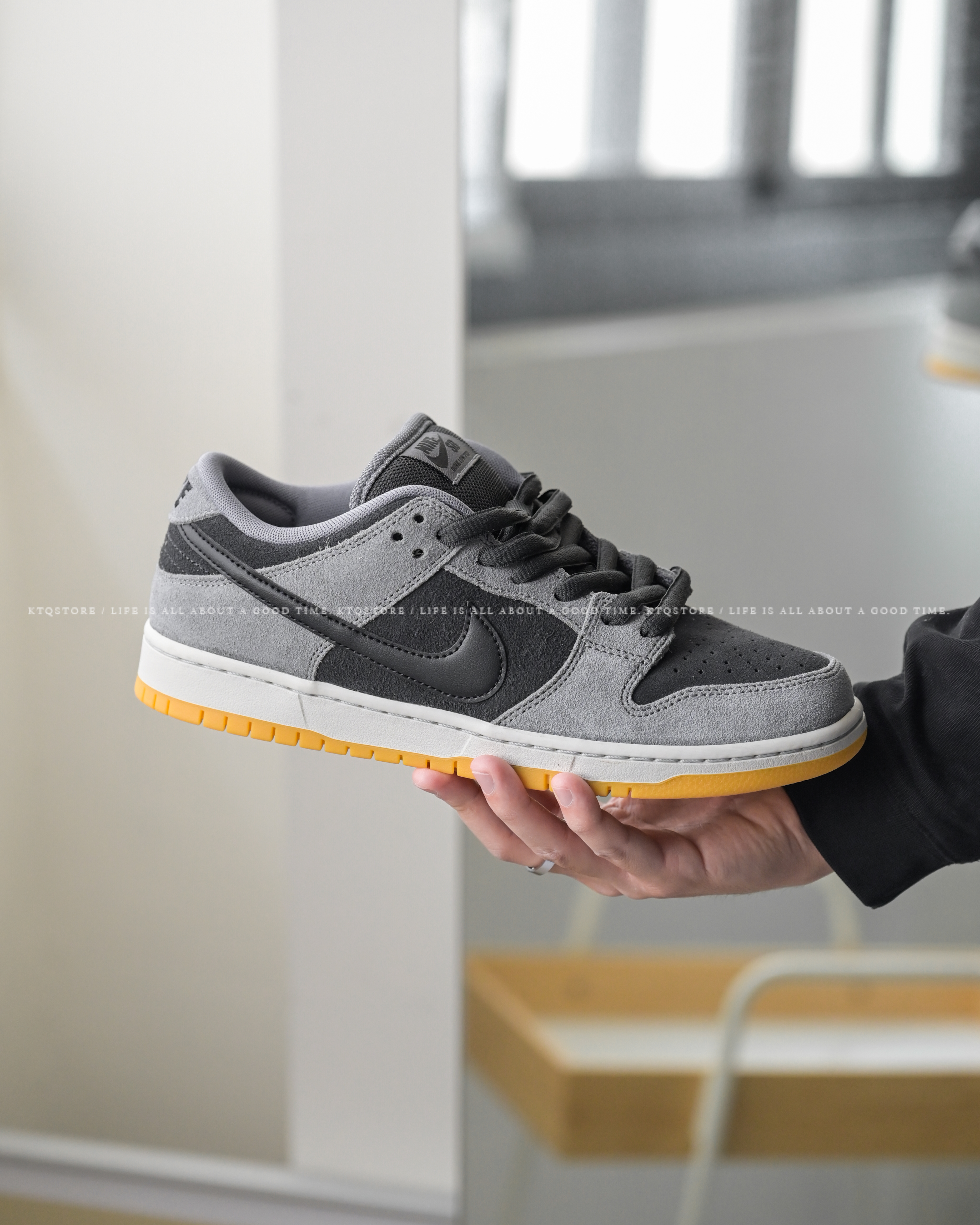 KTQ STORE ‧ Nike SB Dunk Low "Dark Smoke Grey" 煙灰 HF3063-001