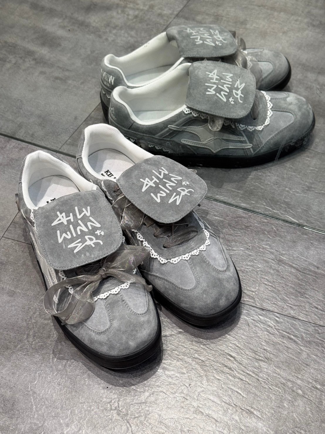 KILLWINNER 灰色 蕾絲 德訓鞋