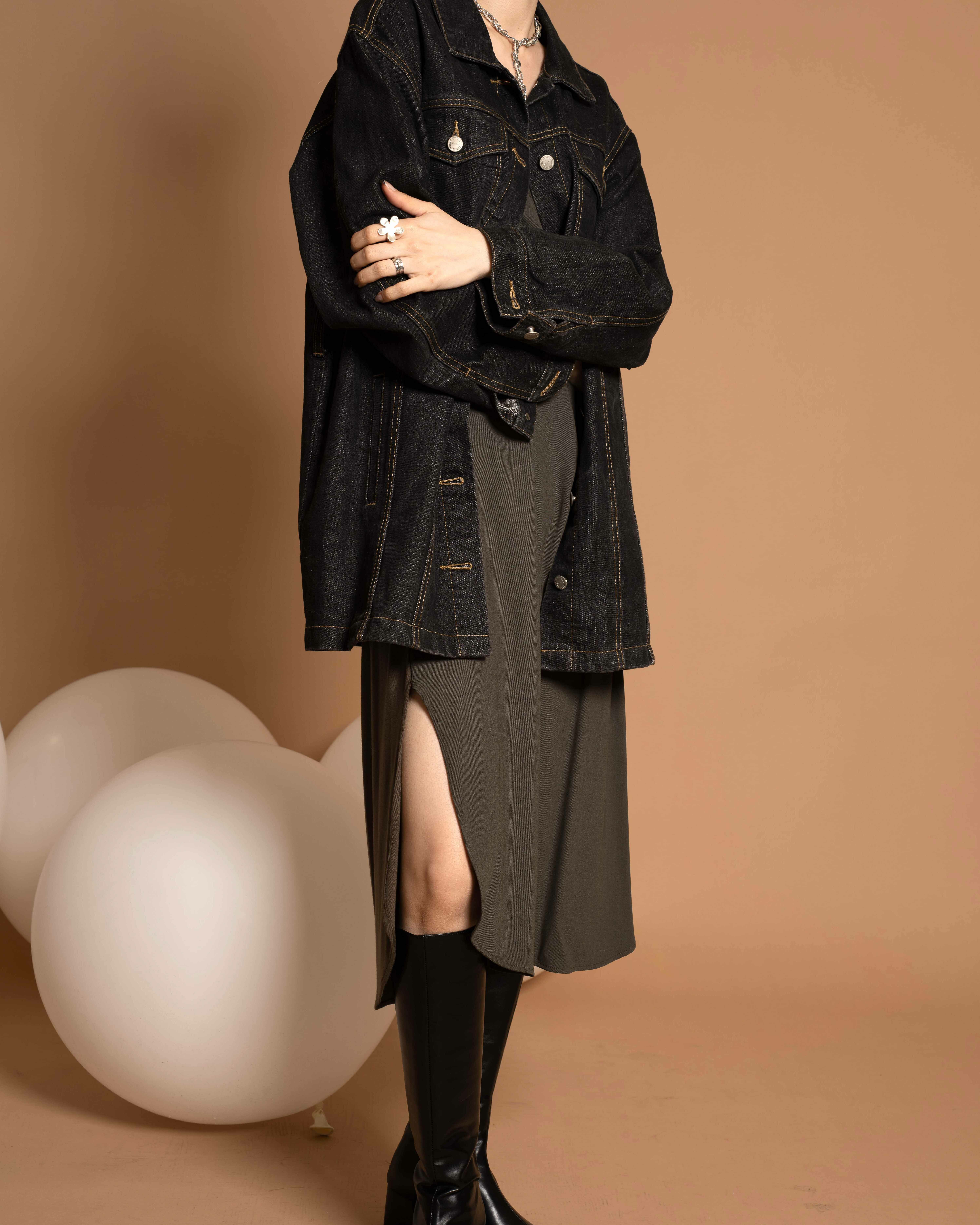 韓國前後異材腰窩洞洞長版衣/2色均碼/綠