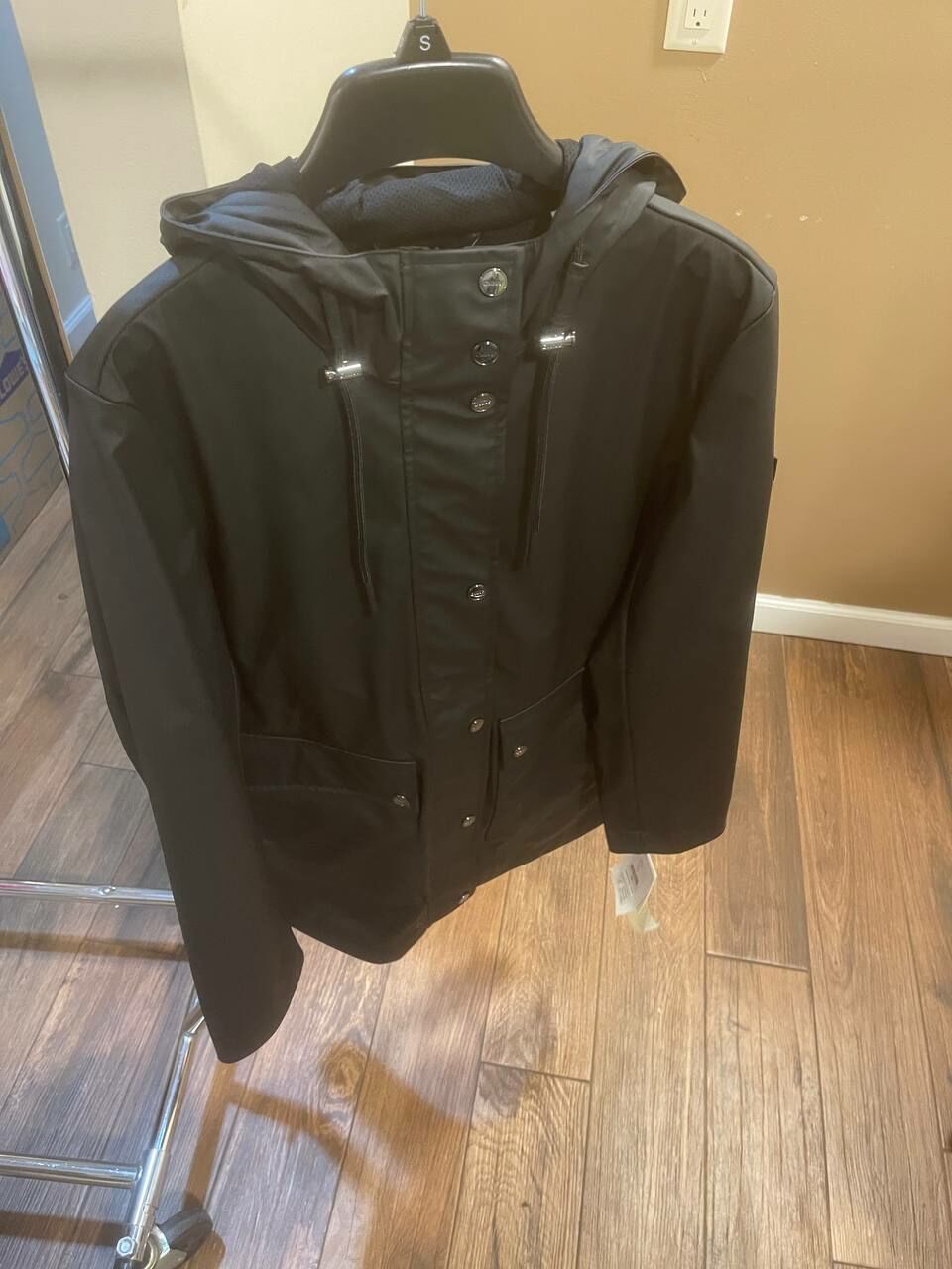 [U] DKNY BLACK WOMEN'S HOODED ZIP FRONT WATER RESISTANT RAINCOAT, DLSMPW27-BLK (UD1586)