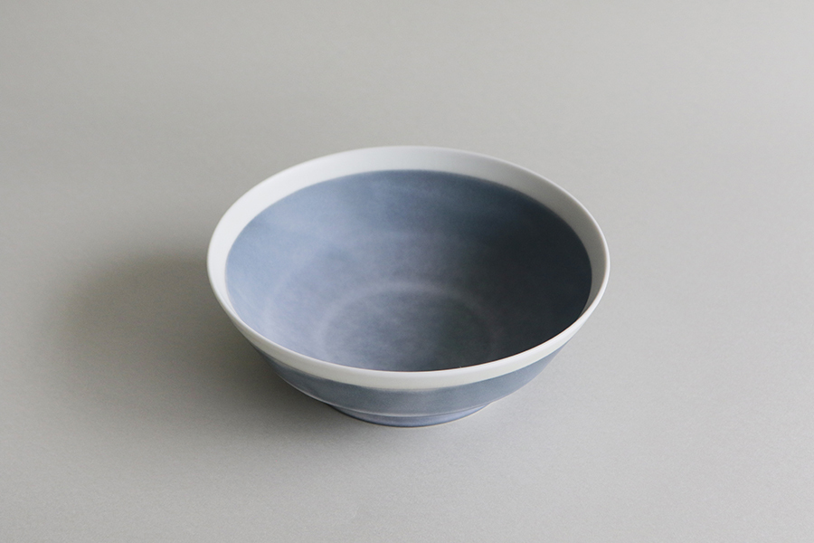 yumiko iihoshi porcelain -with 4 / 17cm碗 鼠灰
