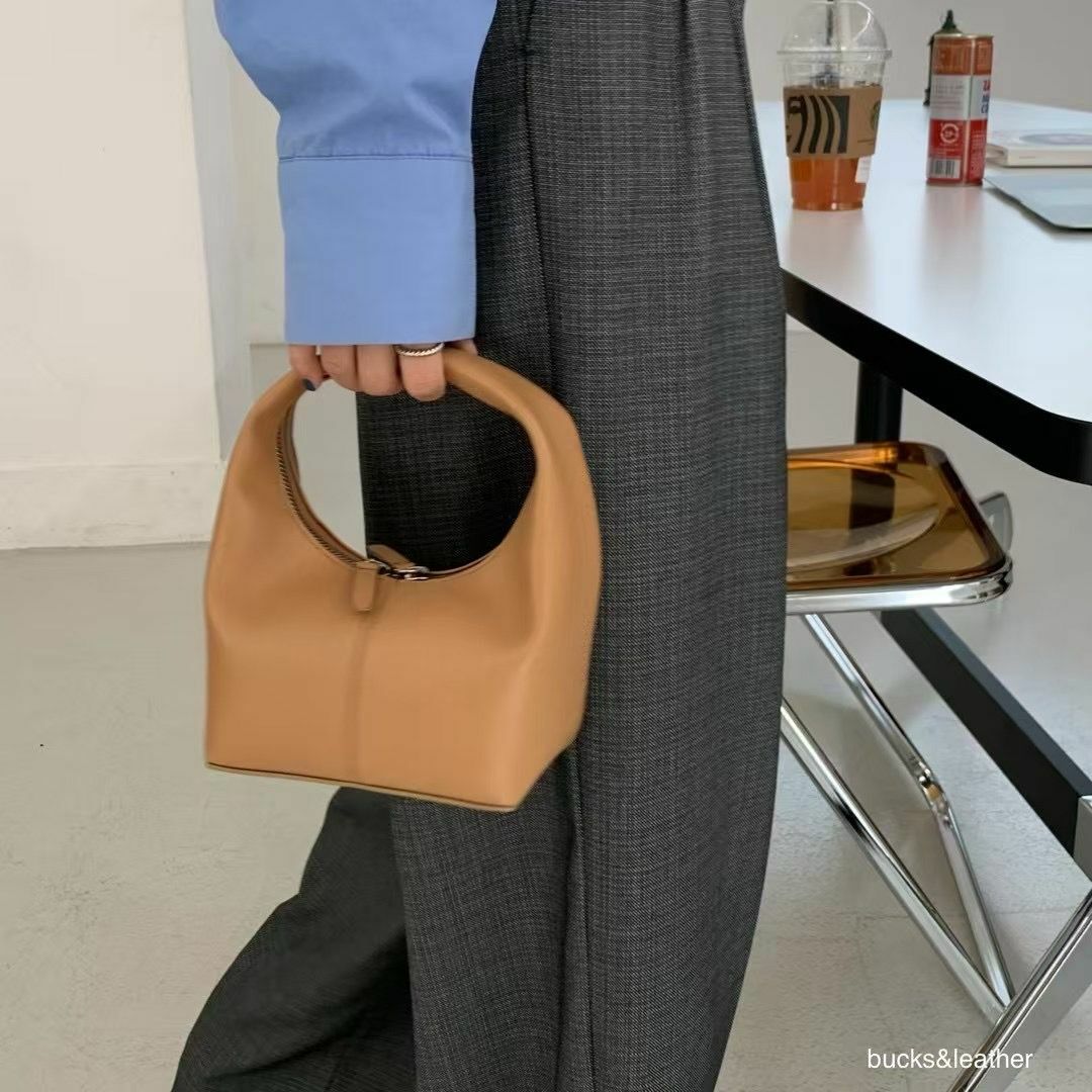 BL36Q 經典手拎包