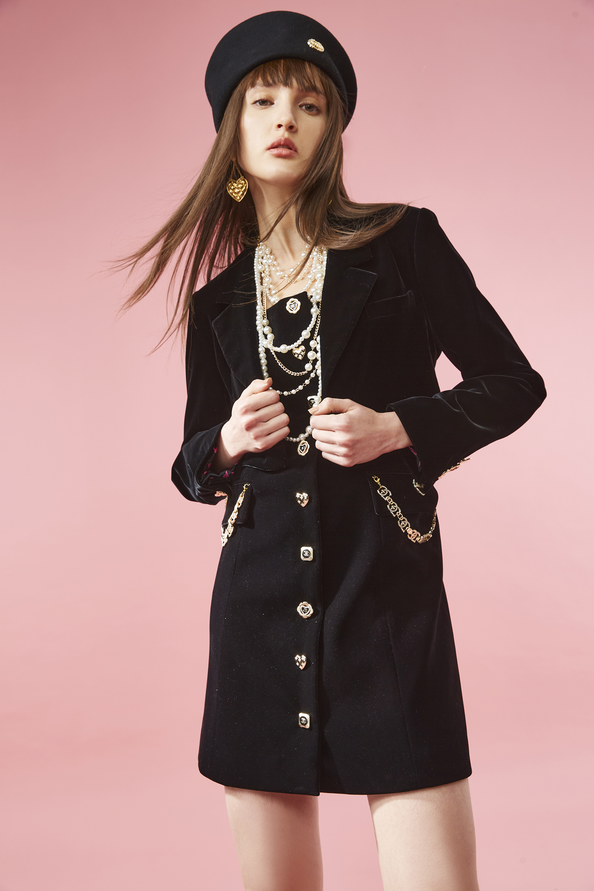 BB1HA007D1 黑絨私短版西裝外套 (官網限定)