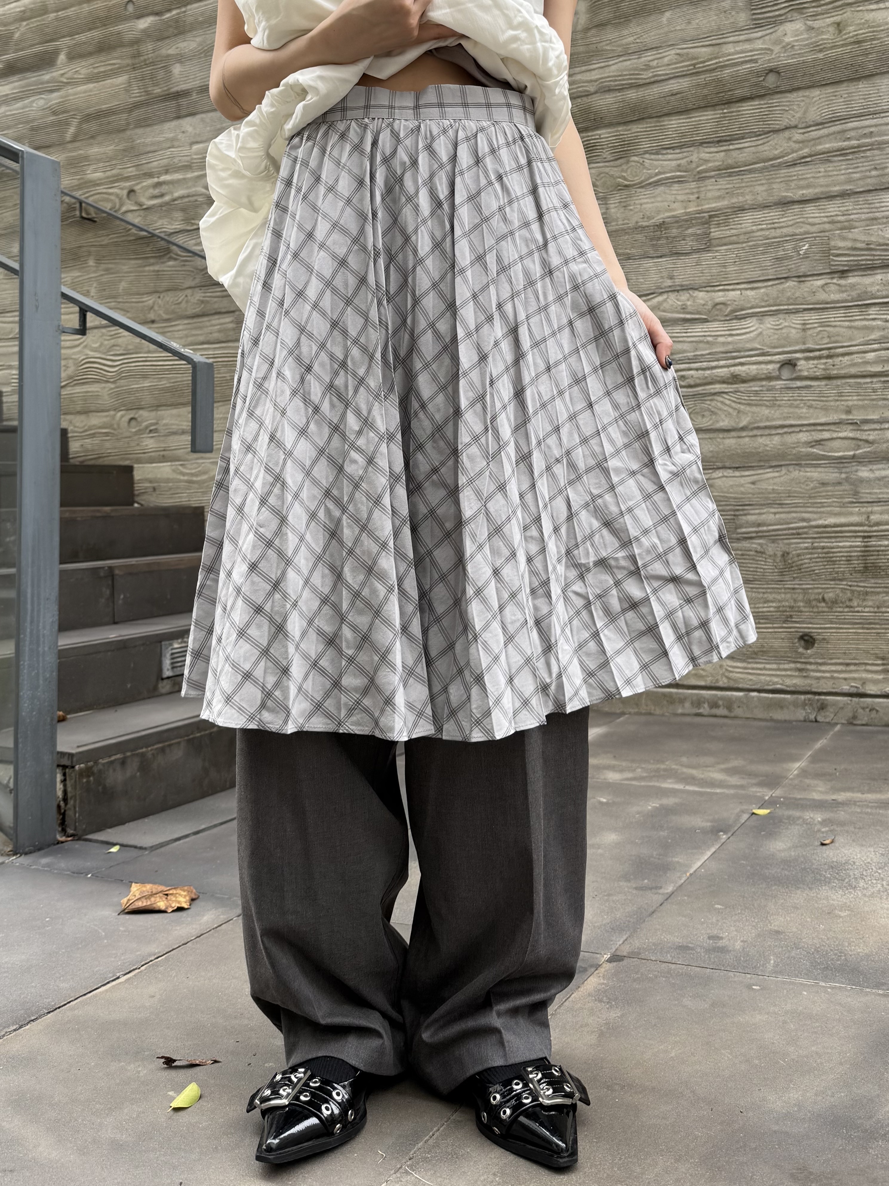 [兩色入]格仔百摺西裝裙褲(Grey)