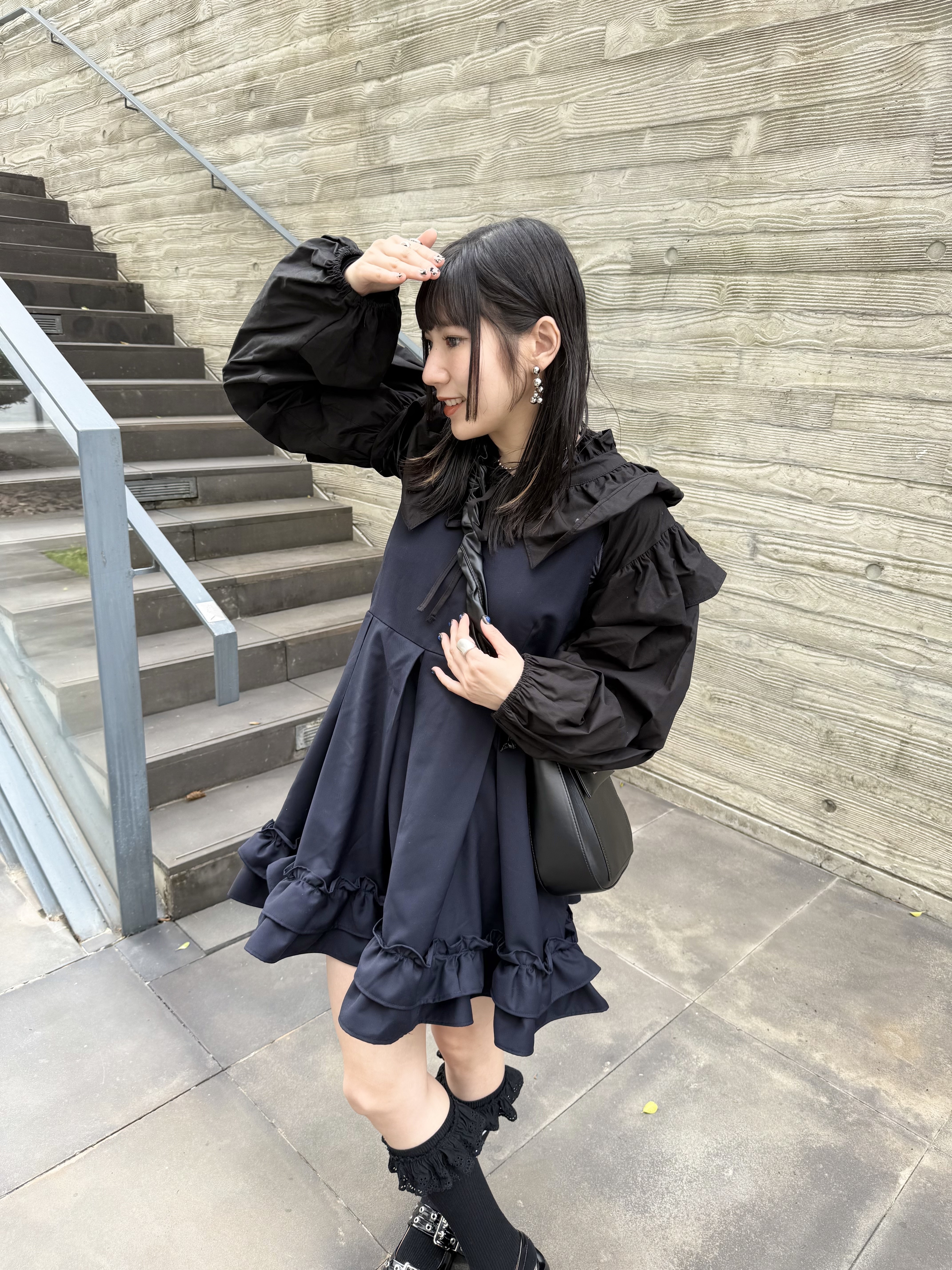 [兩色入]瞬間日系雙層RUFFLE外罩衣(Black)