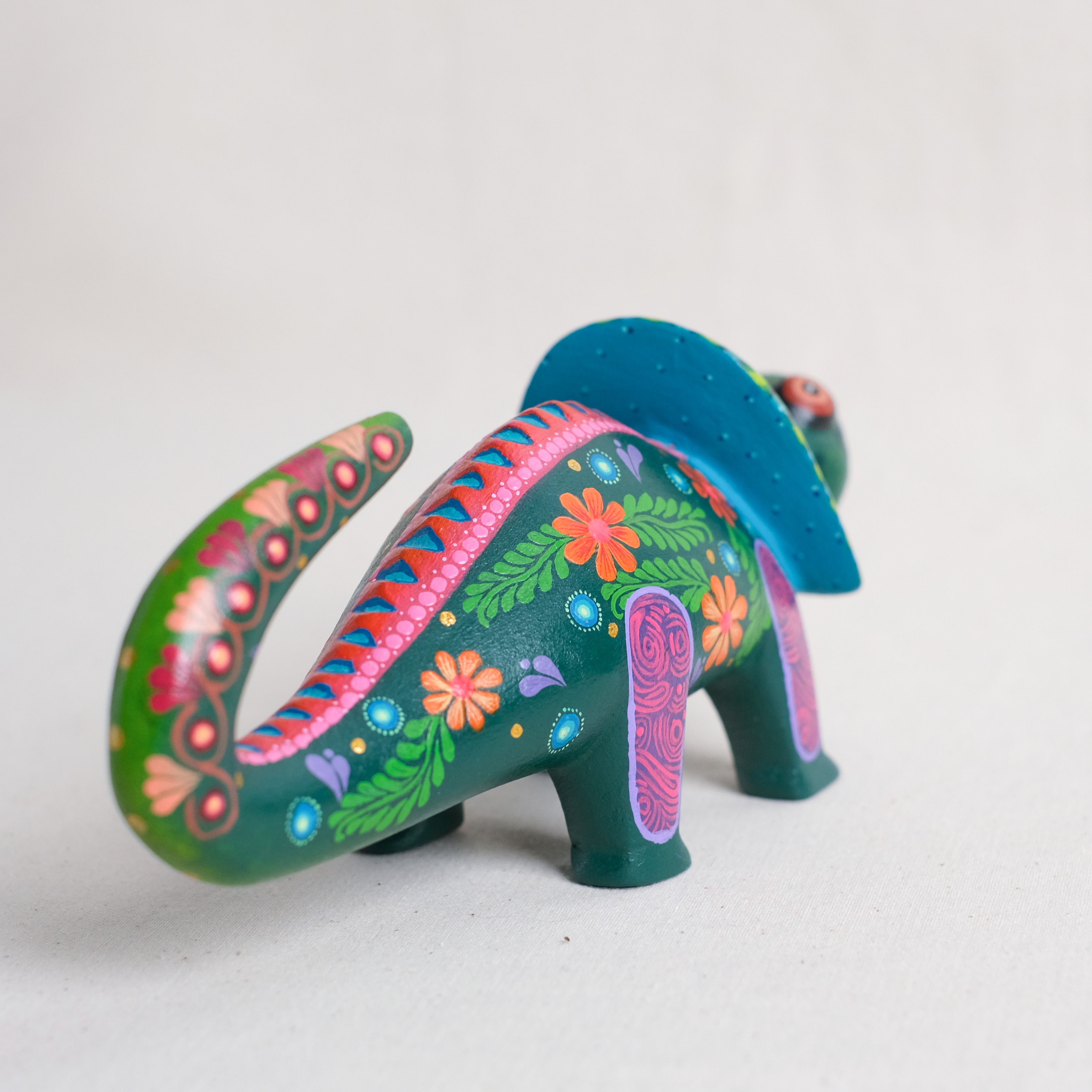 神獸手工木雕｜Camaleones 02｜墨西哥