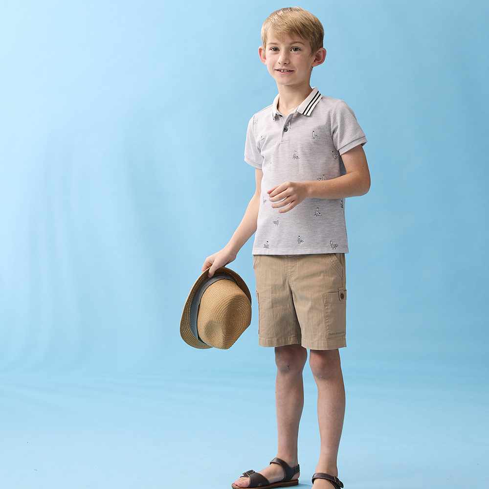 PIPPY趣味小帆船與小海鷗印花翻領休閒短袖上衣 麻灰