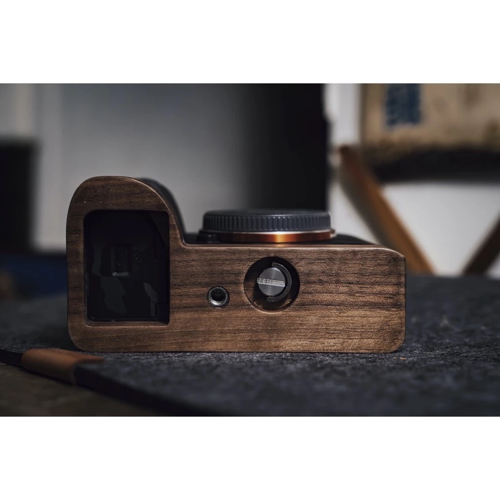 SONY A73 相機  胡桃木木頭底座 實木底座 適用 A73 A7R3 A9
