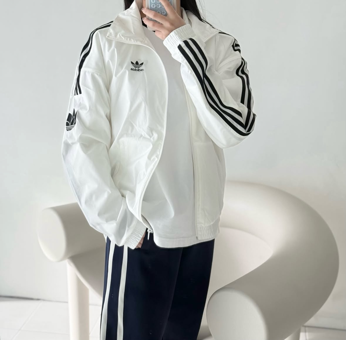 Adidas Originals 運動風立領風衣外套 寬鬆 三葉草 白色 JI7535 (任買兩件711免運)/預購