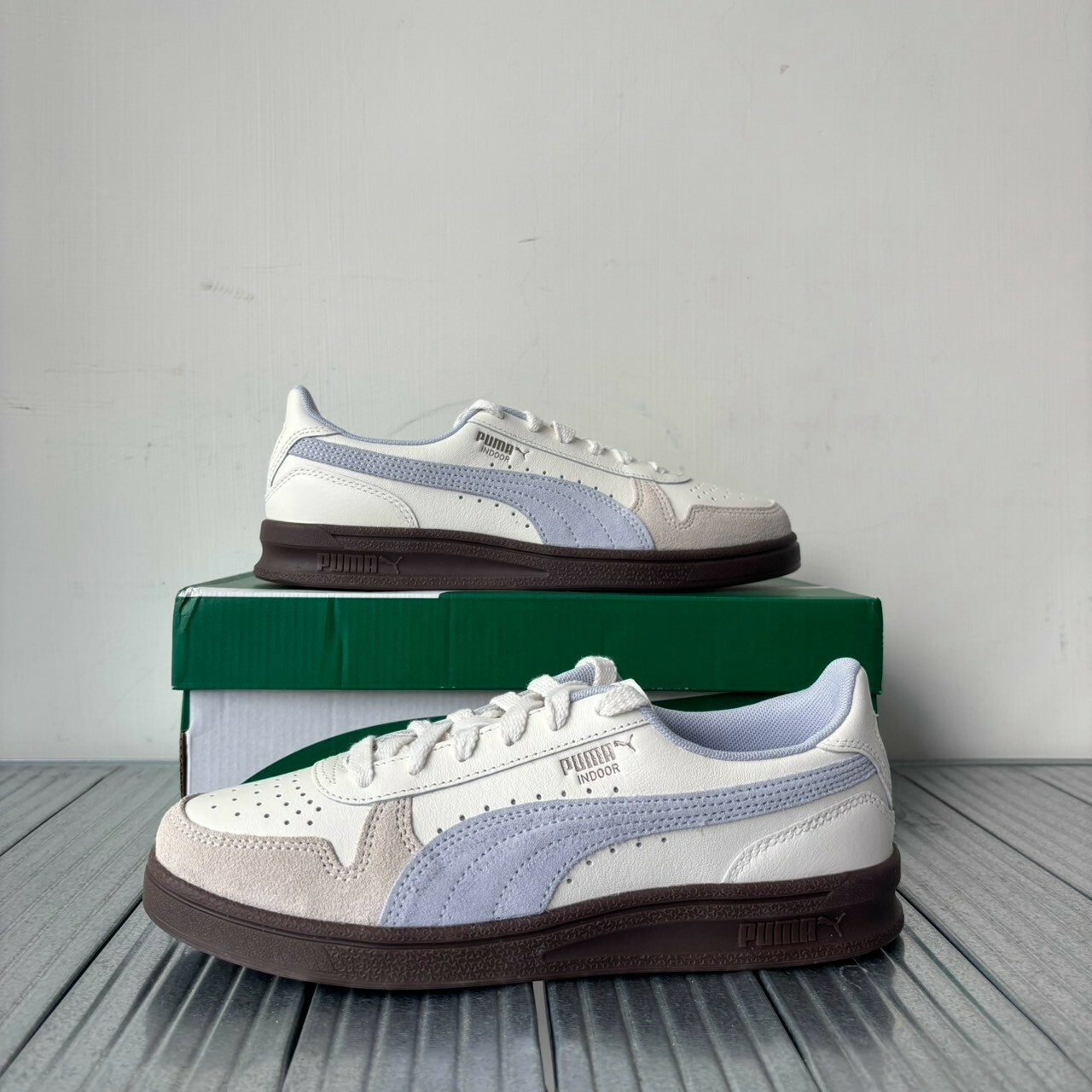 emmi X PUMA INDOOR 奶油薰衣草 白色 藍紫 焦糖底 女鞋 401360-04