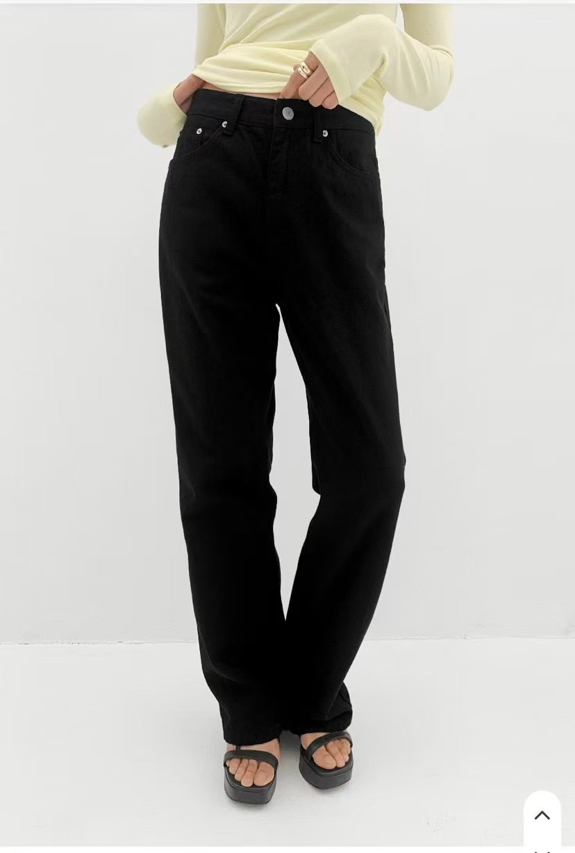 AT2514 純色直腳牛仔褲