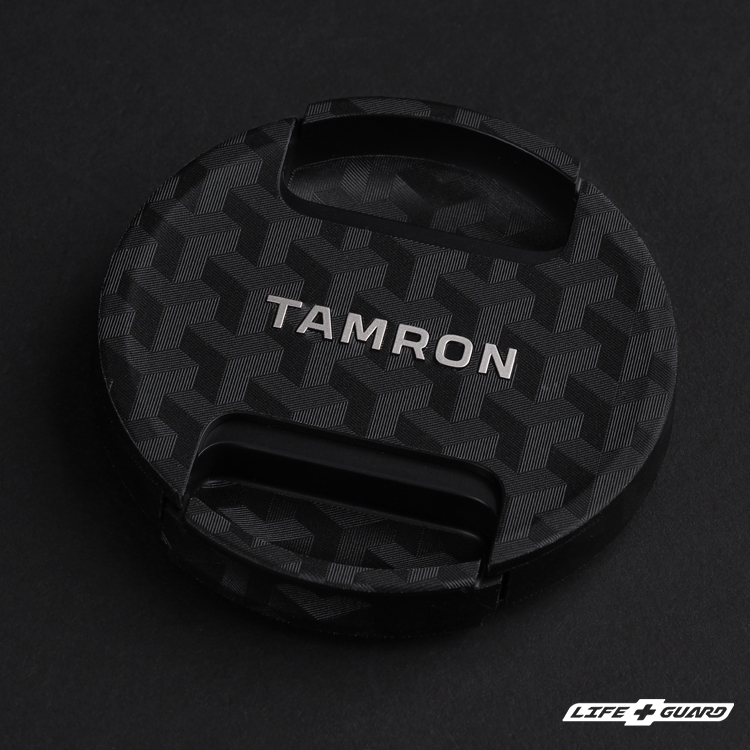 LIFE+GUARD 鏡頭蓋貼膜安裝示意，適用 TAMRON 50-300mm F4.5-6.3