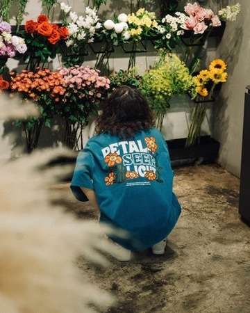 Ordinary 水洗趣味花朵短TEE