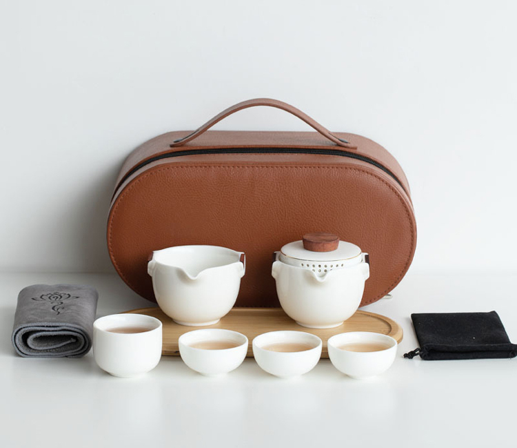 鹿港窯禮品館 │簡逸小旅箱套裝 電鍋造型 白瓷內壁,茶湯瑩潤,木質防燙設計,隨時享受愜意茶香