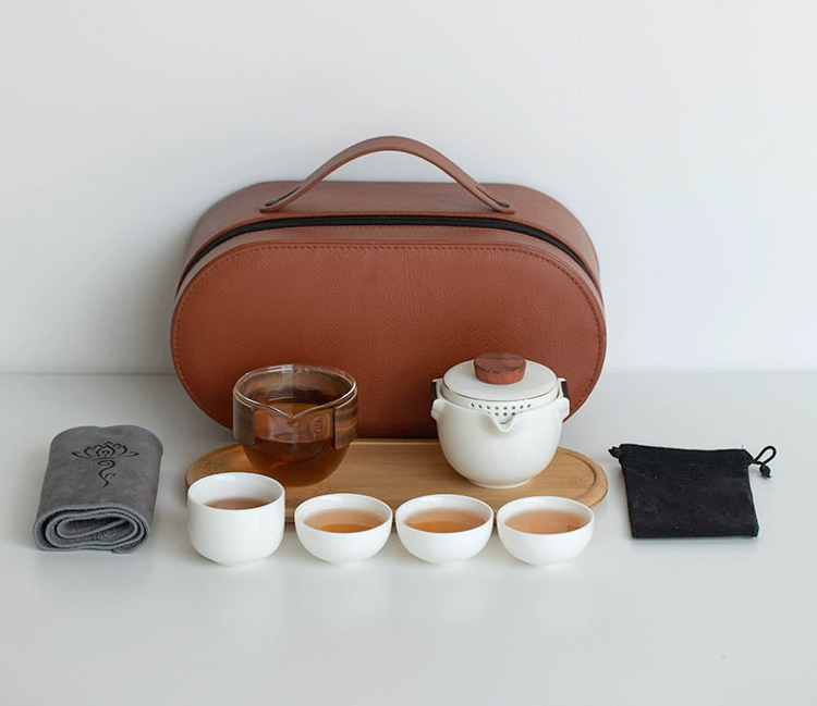 鹿港窯禮品館 │簡逸小旅箱套裝 電鍋造型 白瓷內壁,茶湯瑩潤,木質防燙設計,隨時享受愜意茶香