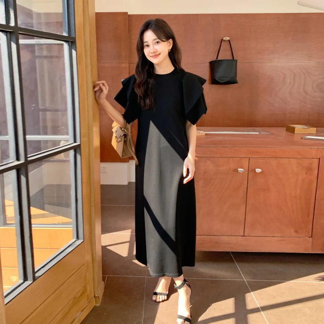 經典黑立體荷葉袖造型圓領長洋裝-F (Elegant & Love)