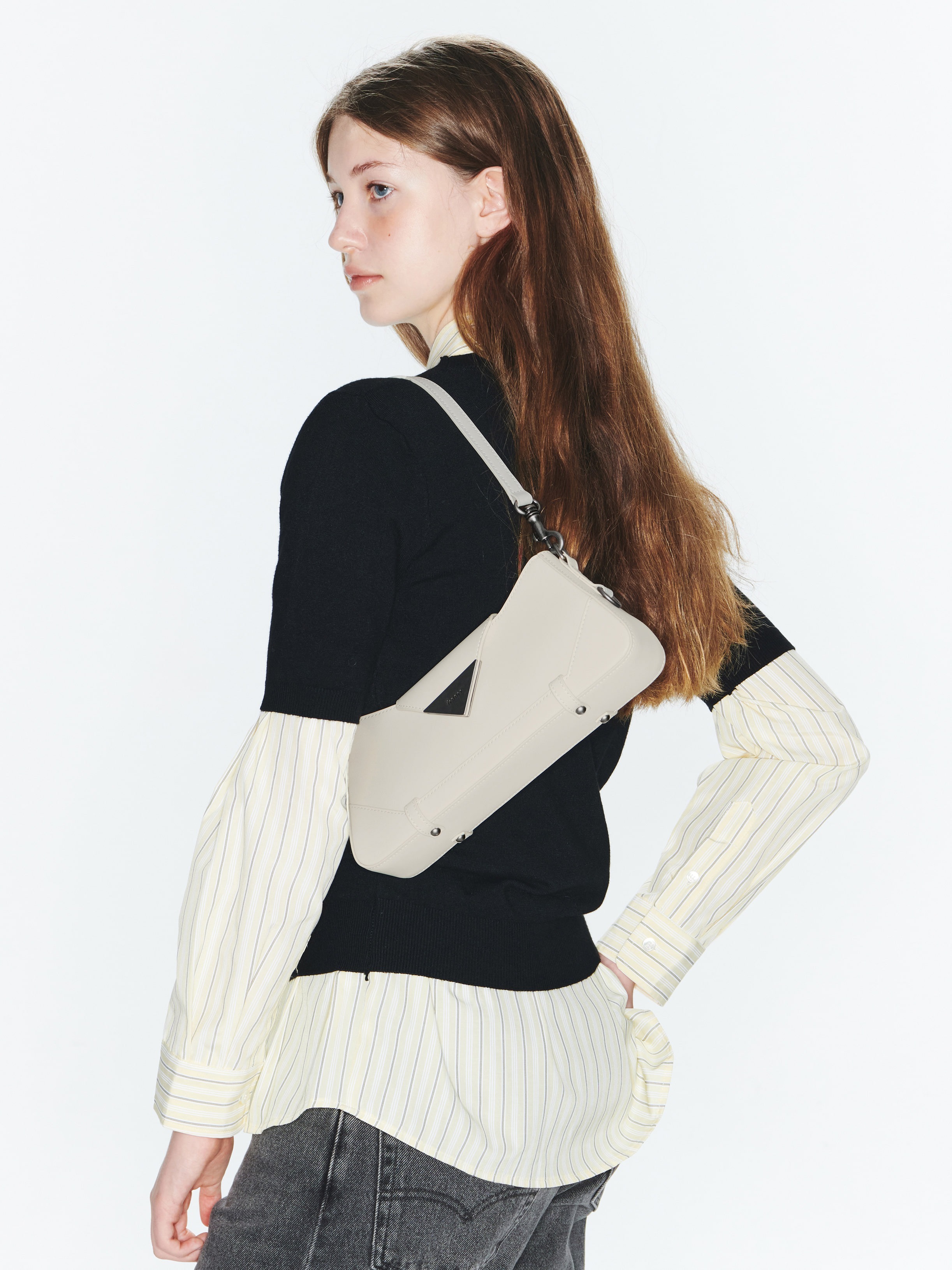 FENNEC) GAVI TRIANGLE BAG - 4col