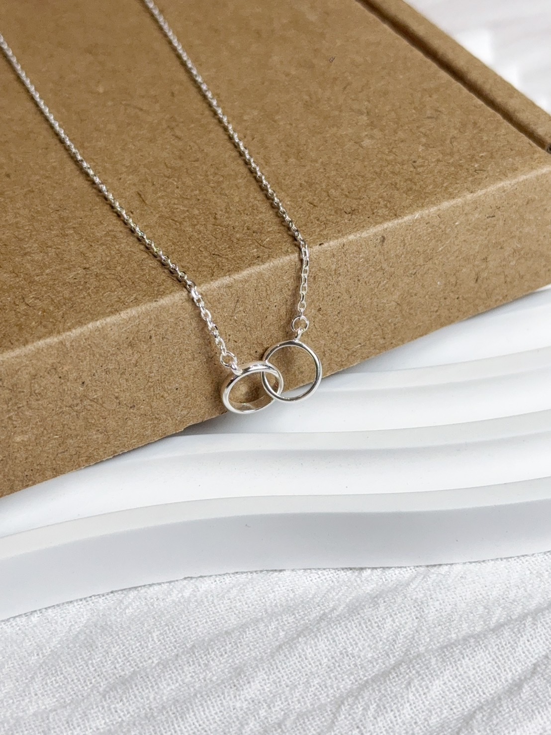 環環相扣|簡約雙環純銀項鍊