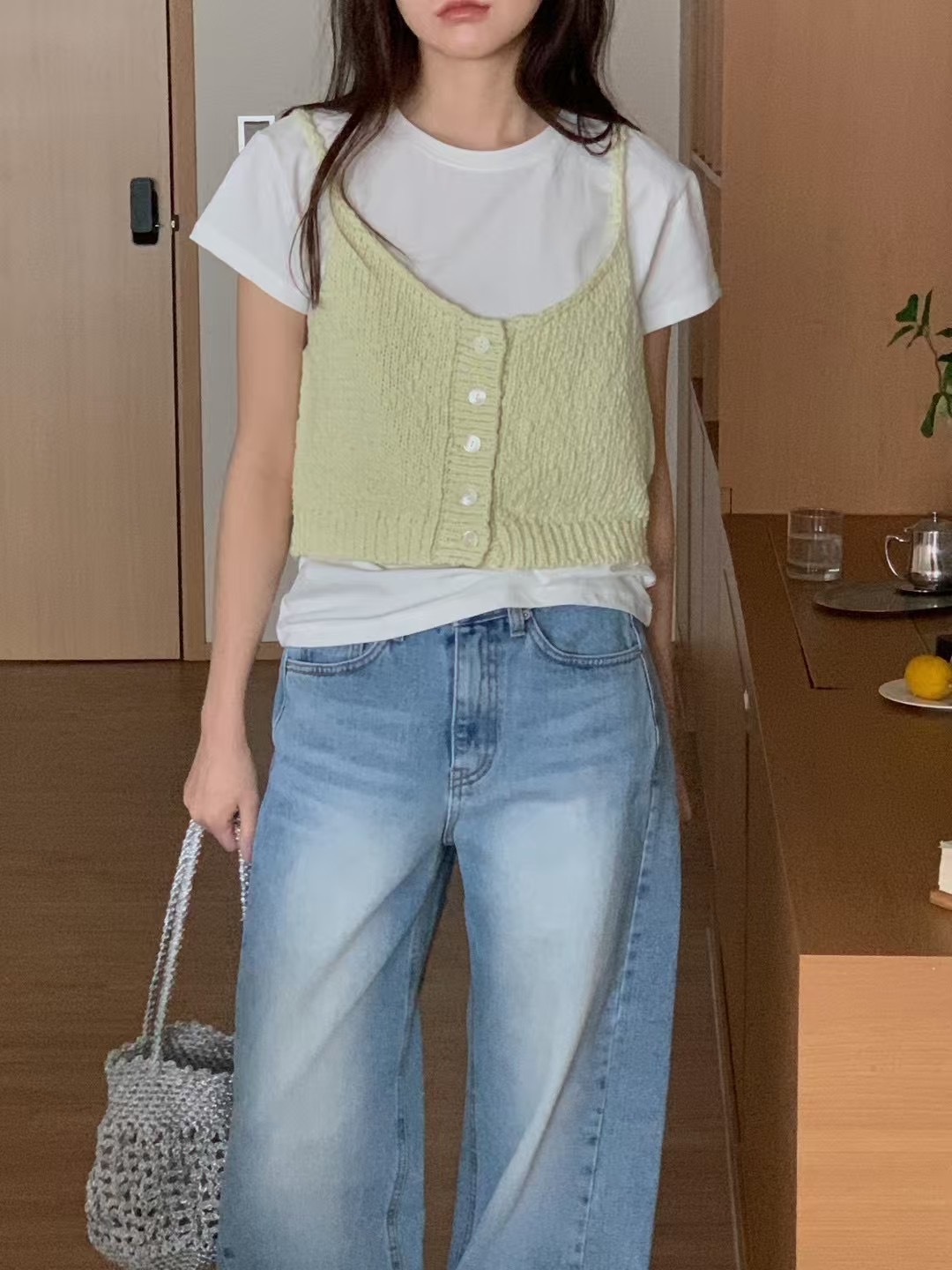 AT2516 Light wide-leg Jeans