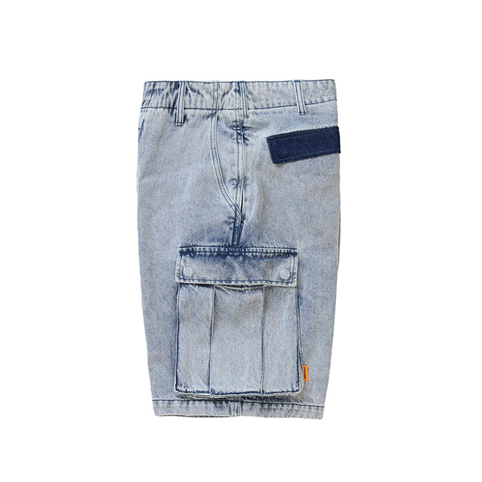 WASHED DENIM CARGO SHORTS - LIGHT BLUE
