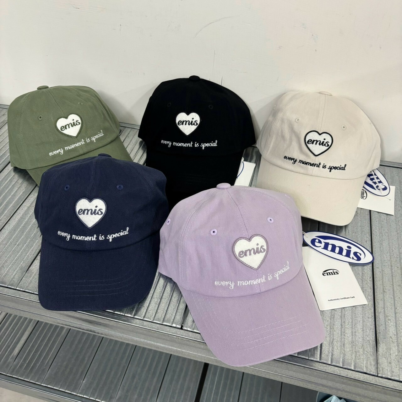 Emis heart wappen ball cap 刺繡 愛心布章 棒球帽 老帽
