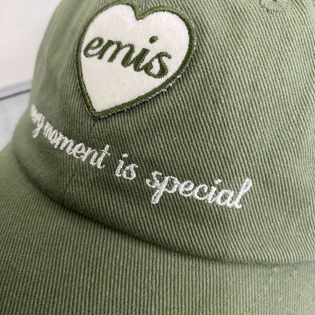 Emis heart wappen ball cap 刺繡 愛心布章 棒球帽 老帽