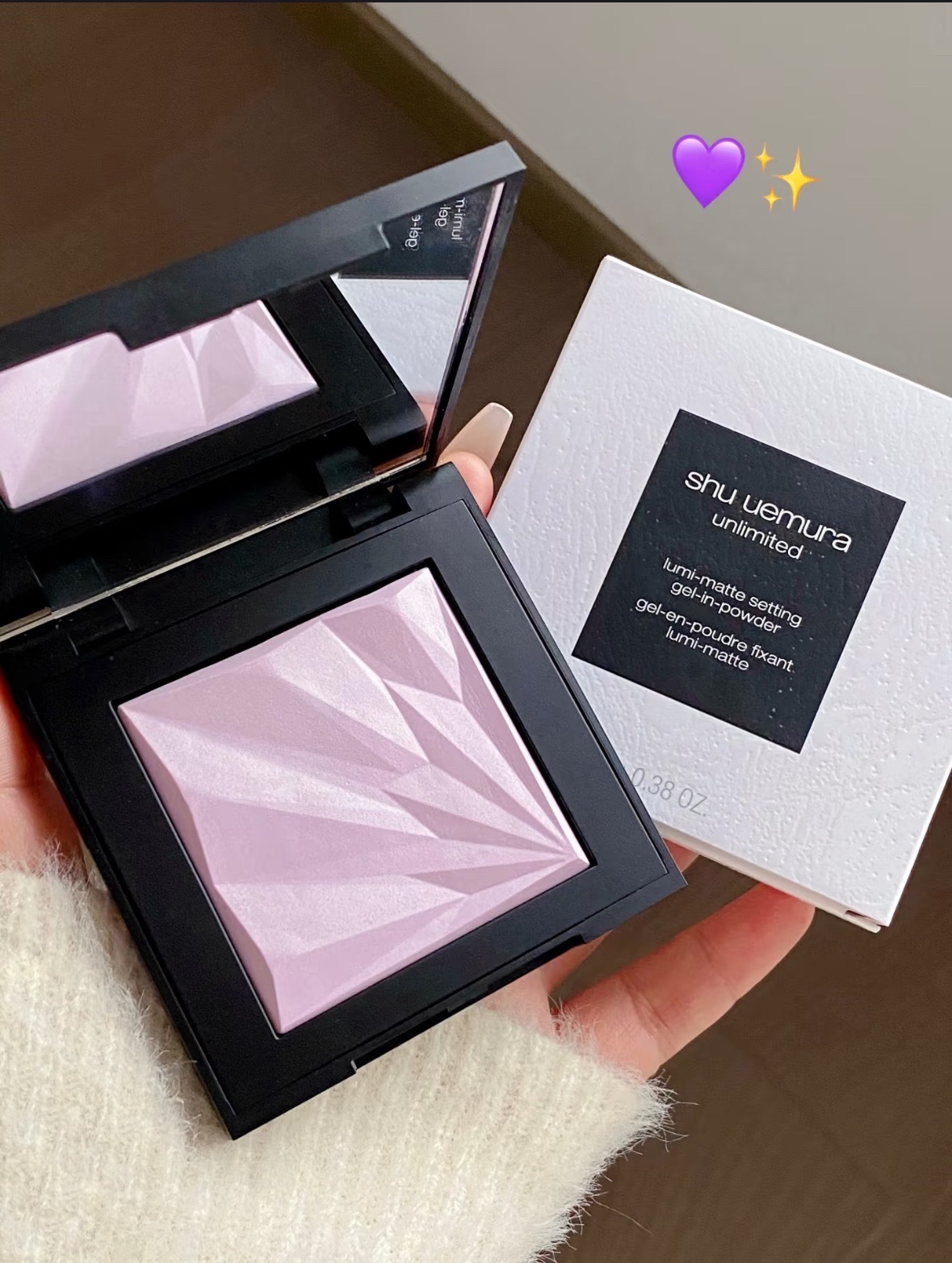 植村秀 無極限幻光蜜粉餅