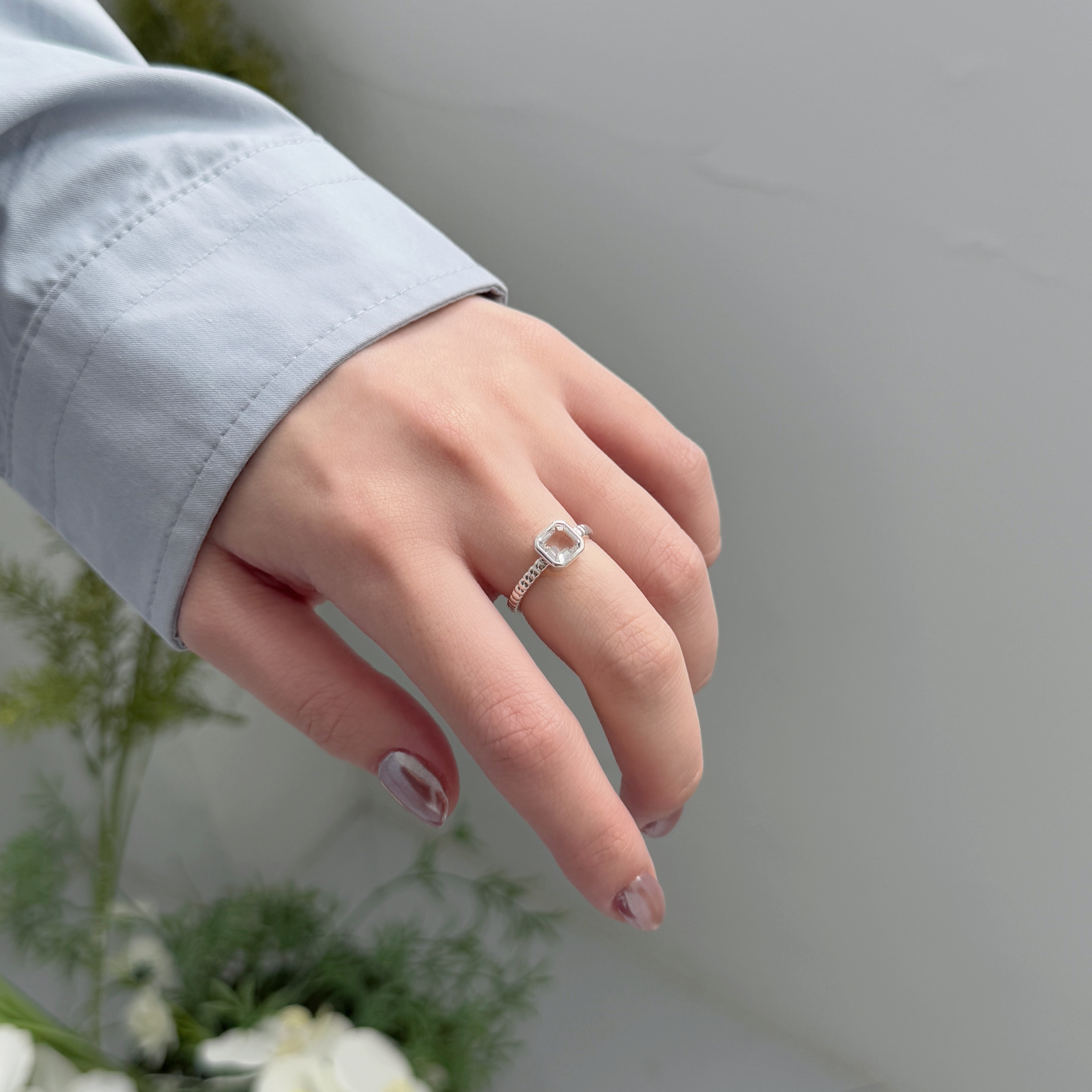 Asscher grid白水晶戒指