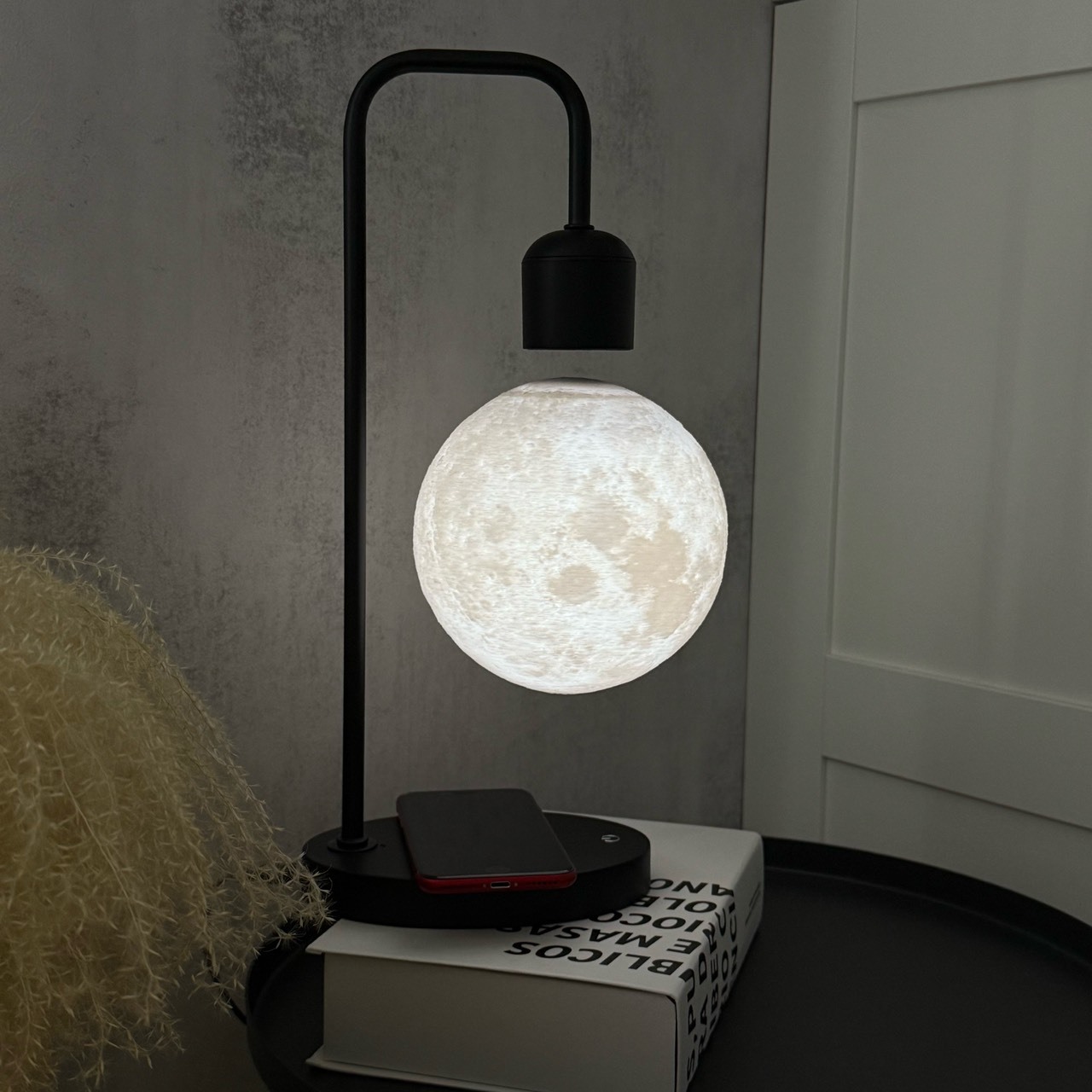 【ＡＨ913】ins懸浮黑科技無線充電夜燈