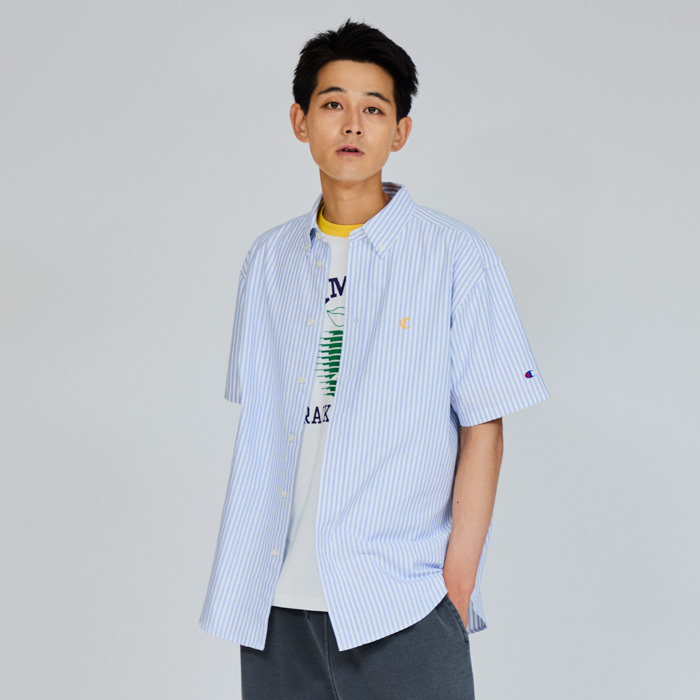 男款- 小C刺繡 扣領 直條紋短袖襯衫-藍x白色（C3-B324-012）