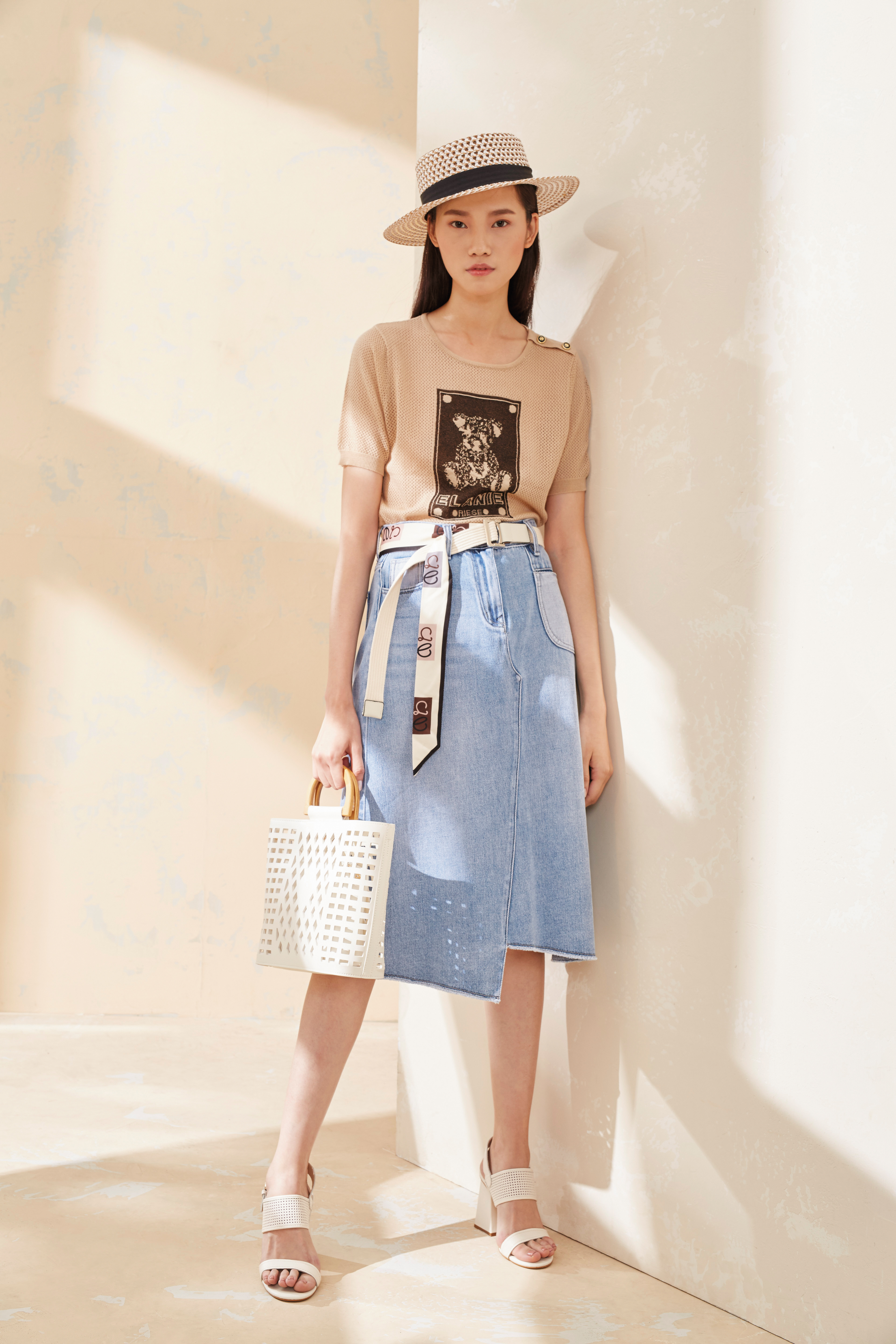 BB1EC257A1 沙丘驛站熊熊上衣 (官網限定)