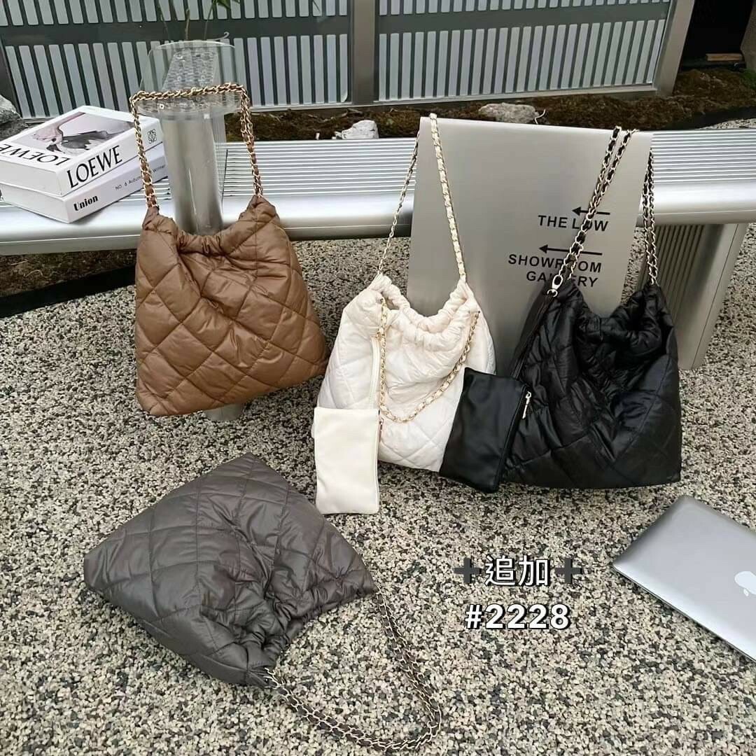 【2228小香款太空尼龍托特包】