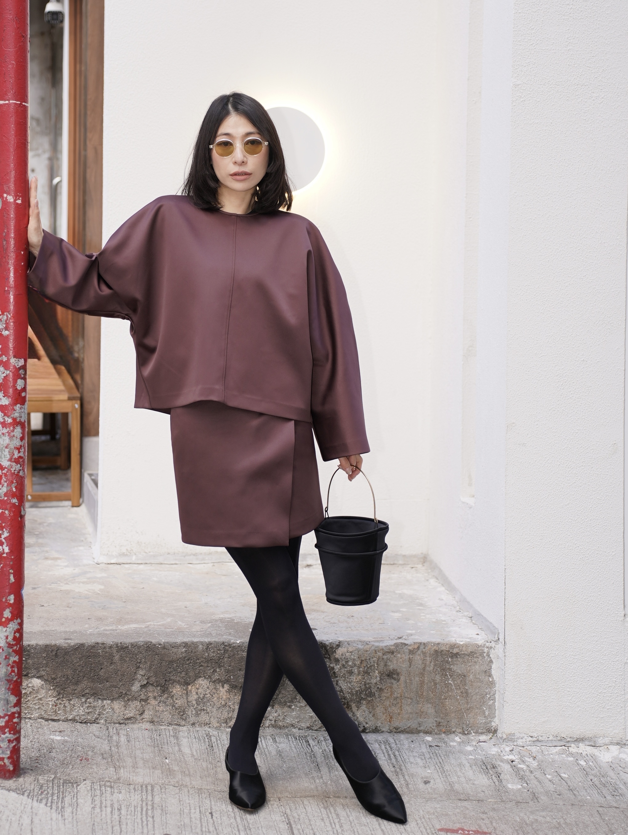 HANAA 新款緞面感一片式剪裁不對稱短裙