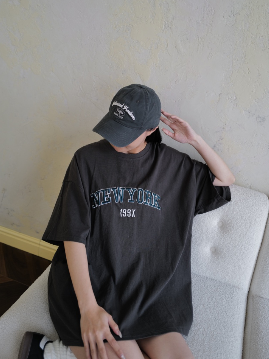 NewYork電繡男友上衣*5色