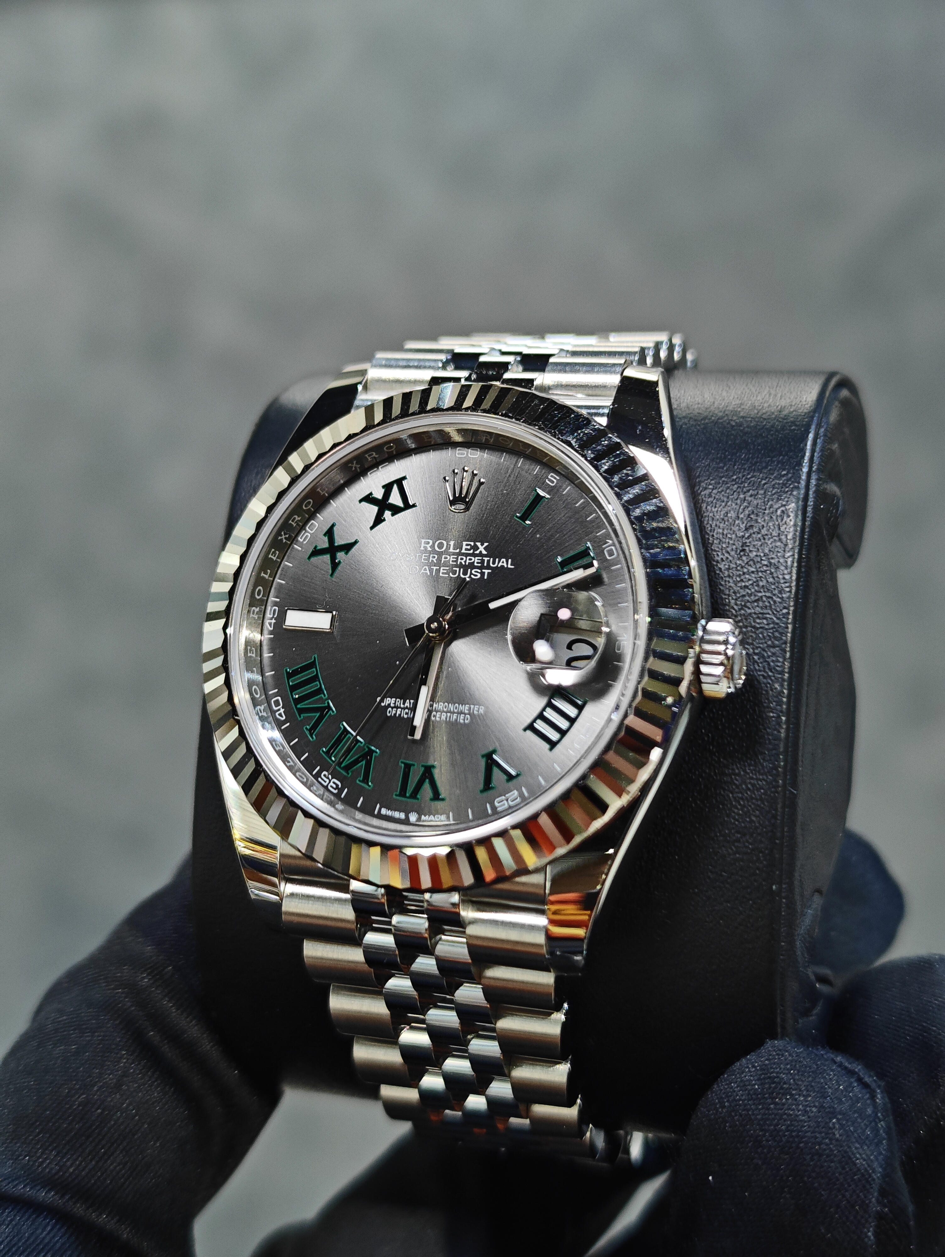 BRAND NEW ROLEX 126334 GREY DIAL DATEJUST wimbledon GREEN ROMAN INDEX 41mm JUBILEE STRAP STAINLESS STEEL