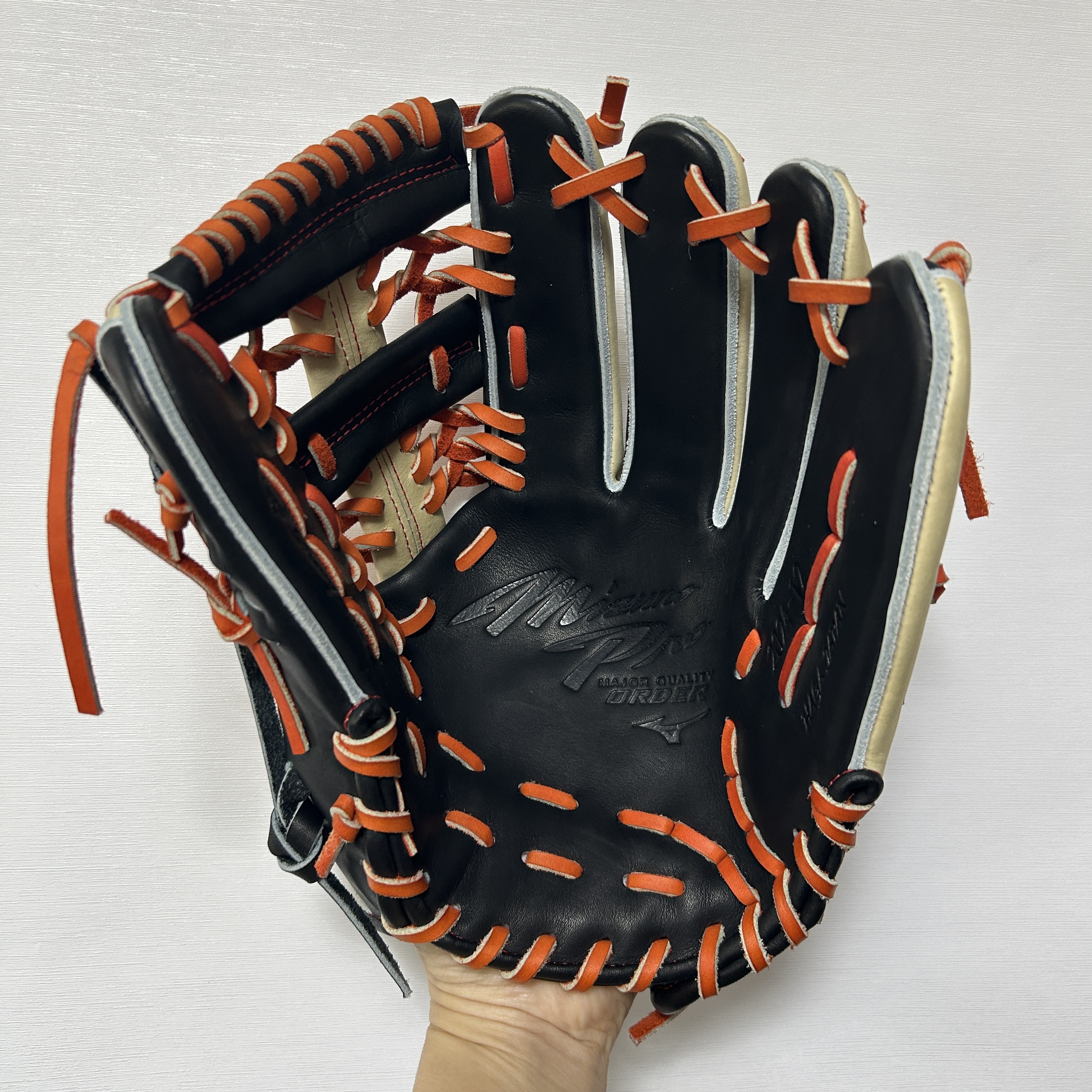 【照片分享】MIZUNO mizuno pro 軟式内野 1AJGR83150 長岡 秀樹(東京ヤクルト)モデル