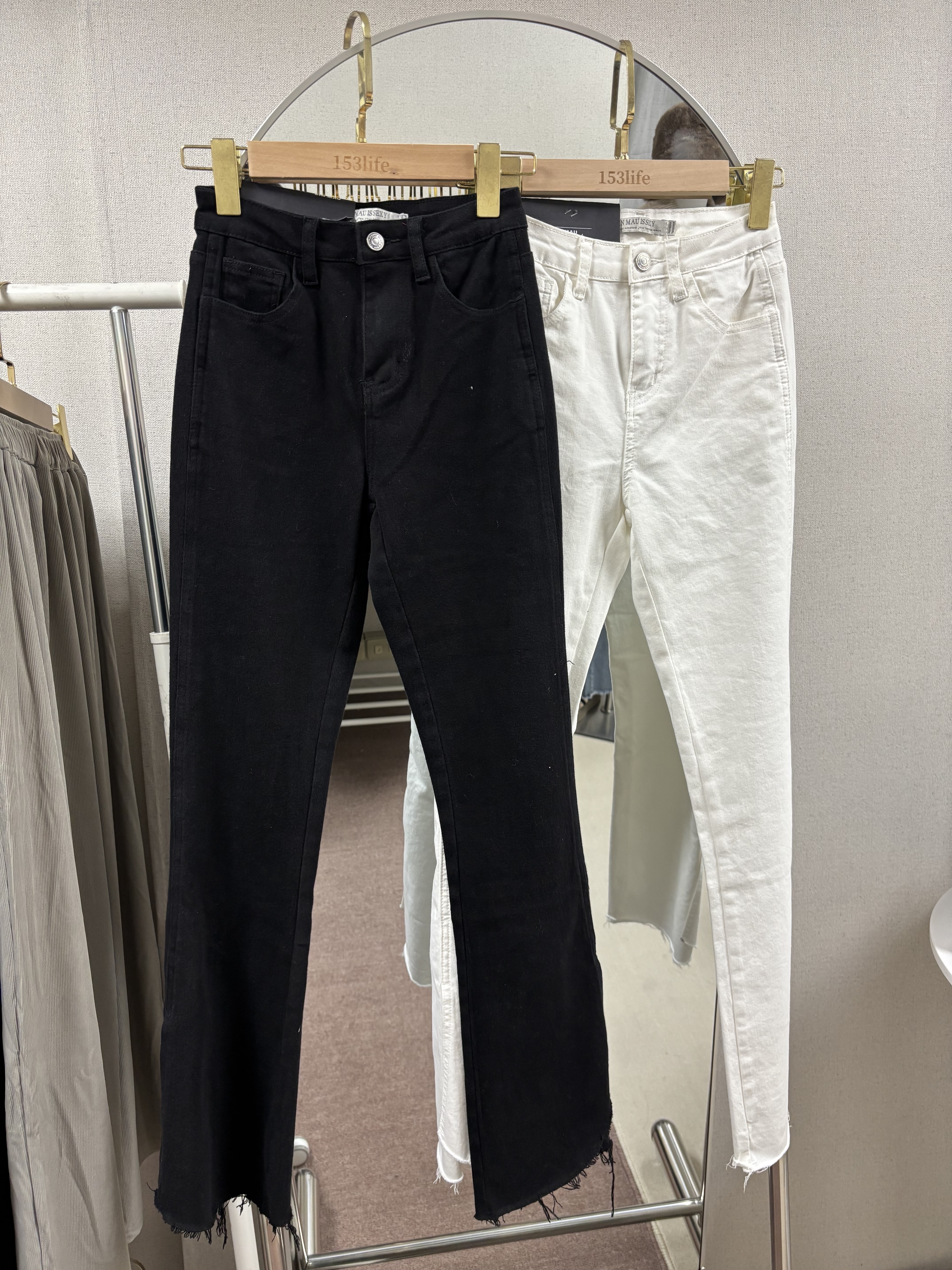 |現貨|不規則彈性側開岔抽鬚微喇叭褲(2色)(S-L)