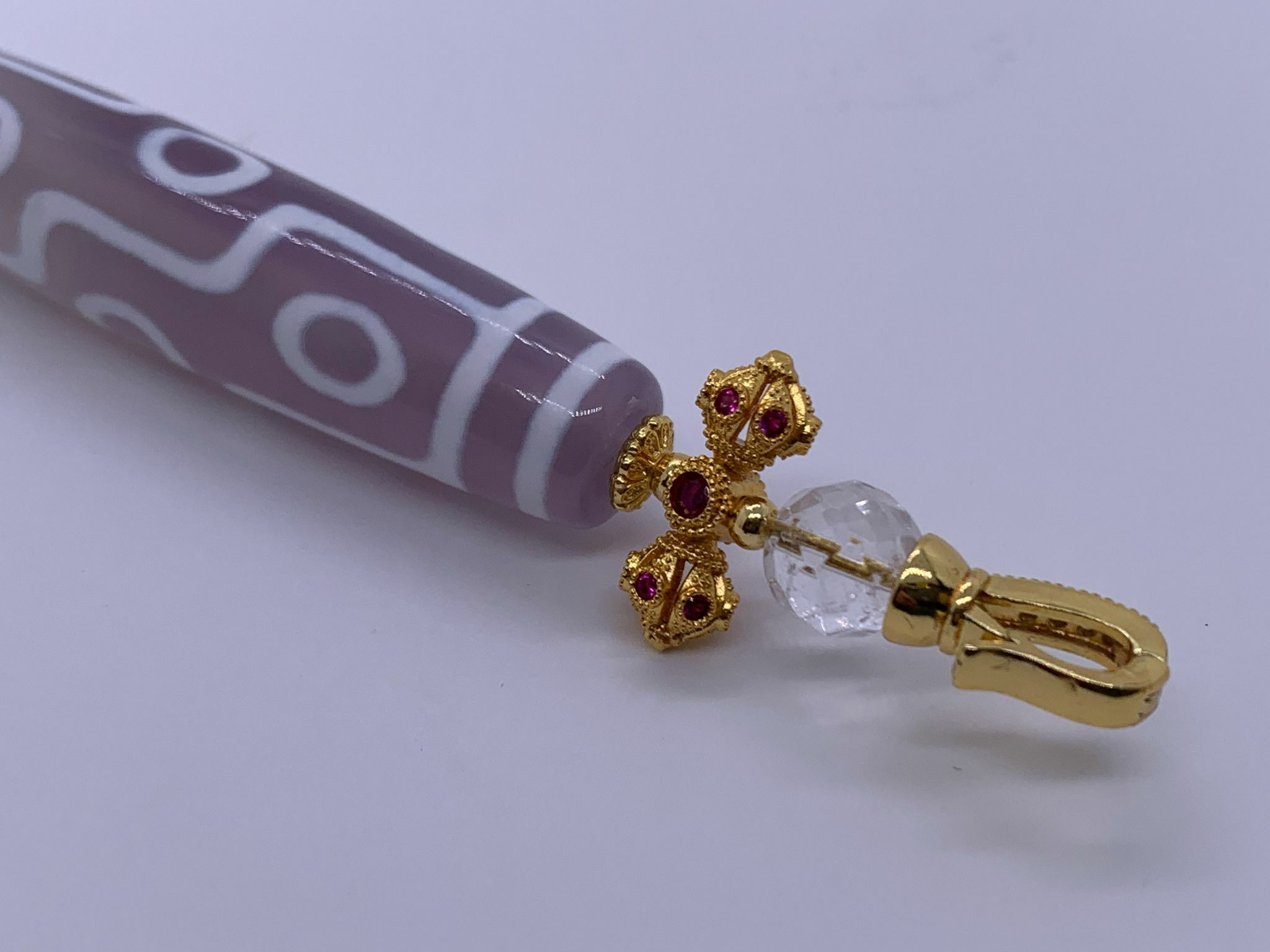 D19 - 白毫 9眼天珠吊墜設計款