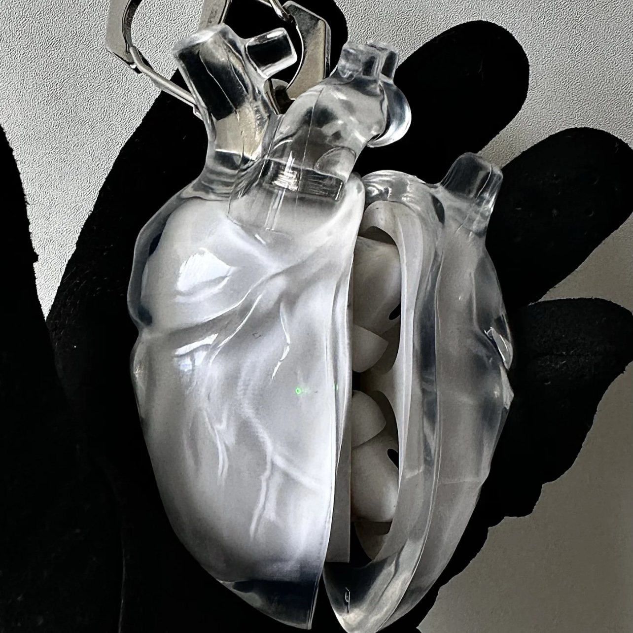 808FC apple 蘋果 airpods pro 1/2/3/4 代 心臟造型防摔耳機殼 液態透明矽膠