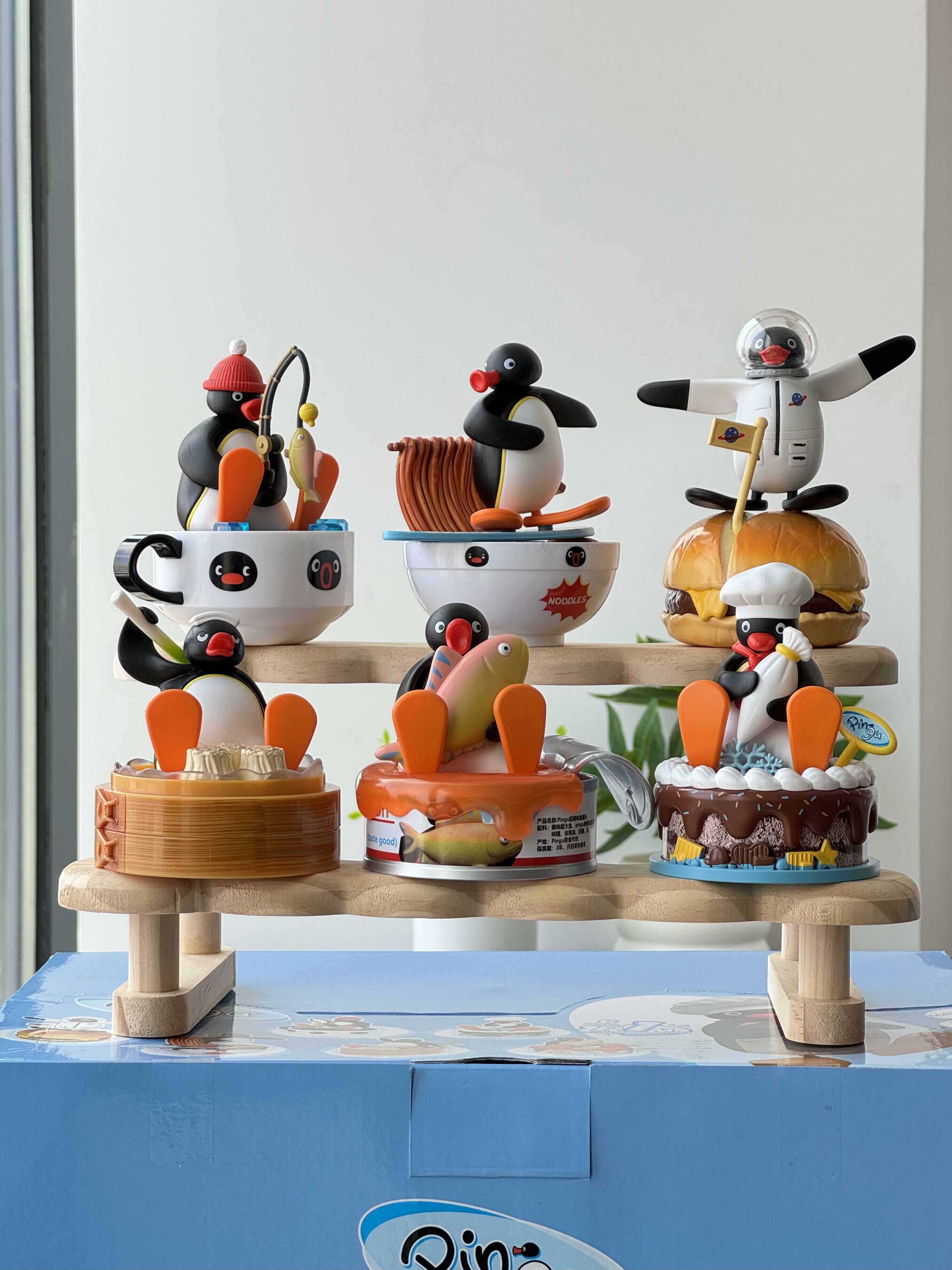 PINGU 企鵝家族 正版授權 奇趣場景系列盲蛋 漢堡 燒賣 罐頭 6款 企鵝 美食 公仔 盲盒/預購