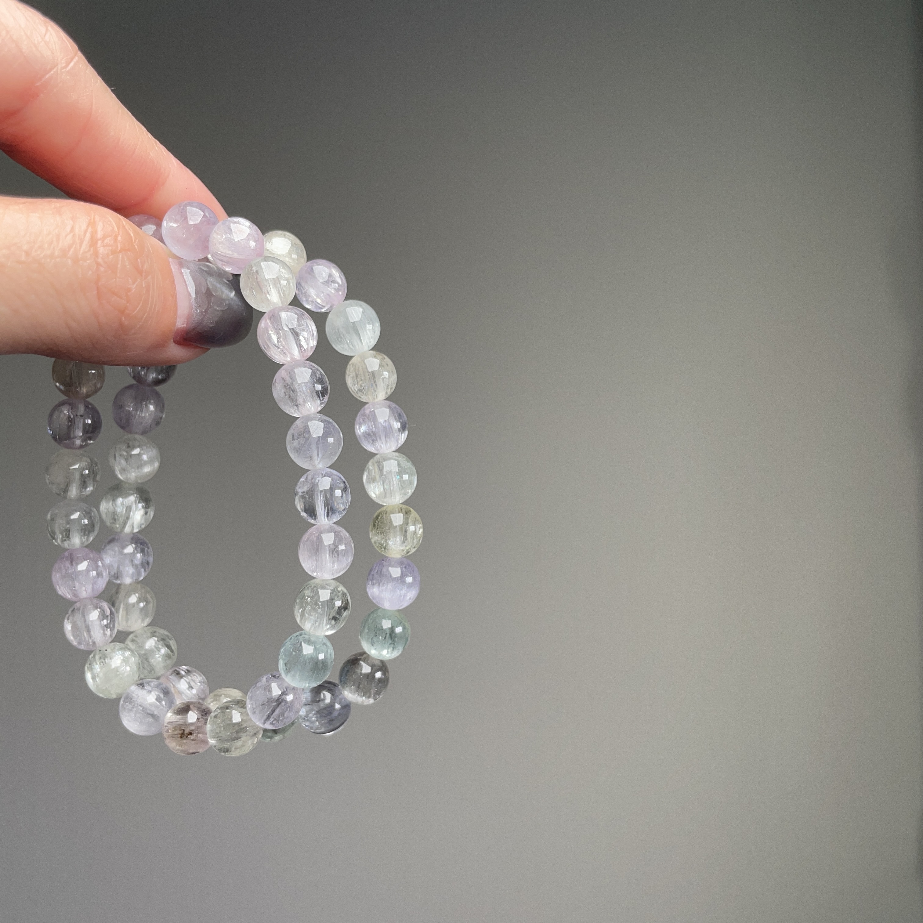 繽紛綠紫 · 透體拉絲紫綠鋰輝