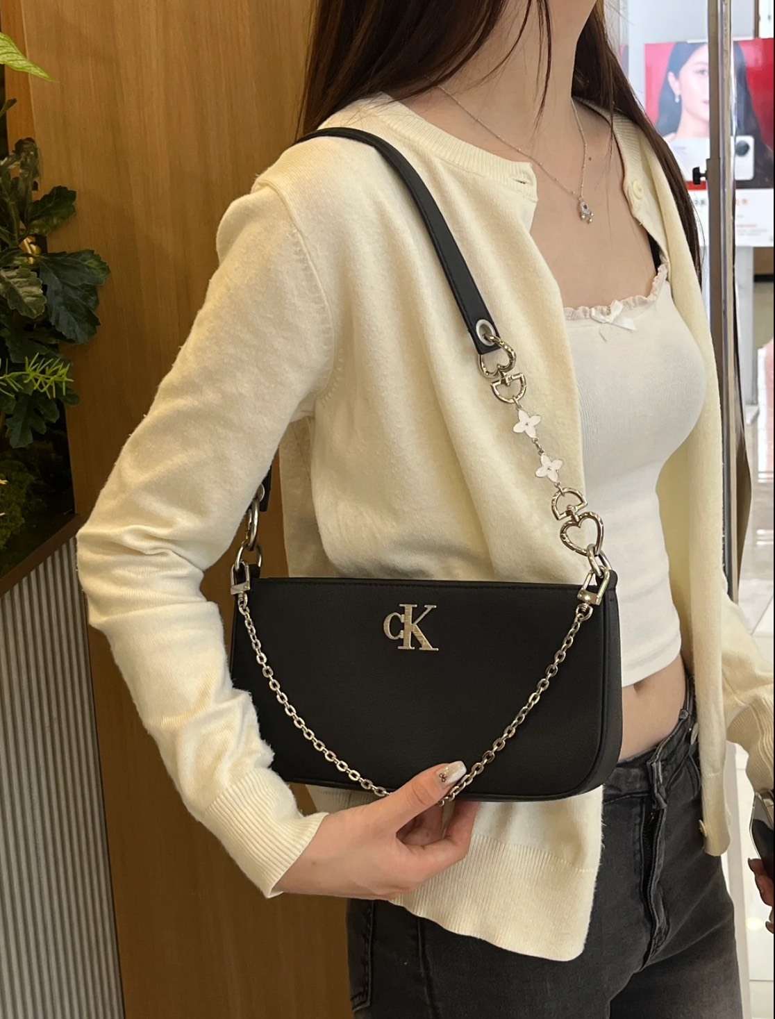 <千金小姐通勤包> Calvin Klein CK 腋下包 黑色