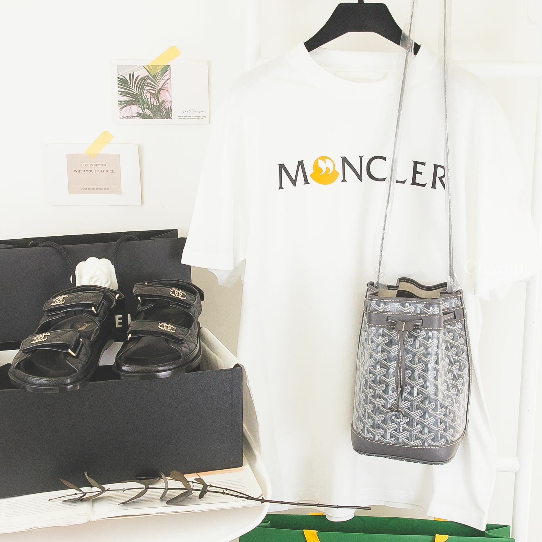 Goyard Petit Flot Bucket Bag 灰色帆布小牛皮同色肩帶水桶肩背包,Chanel Sandal 黑色金CC皮穿鍊魔鬼氈荔枝菱格紋涼鞋-Charline Boutique 精品代購