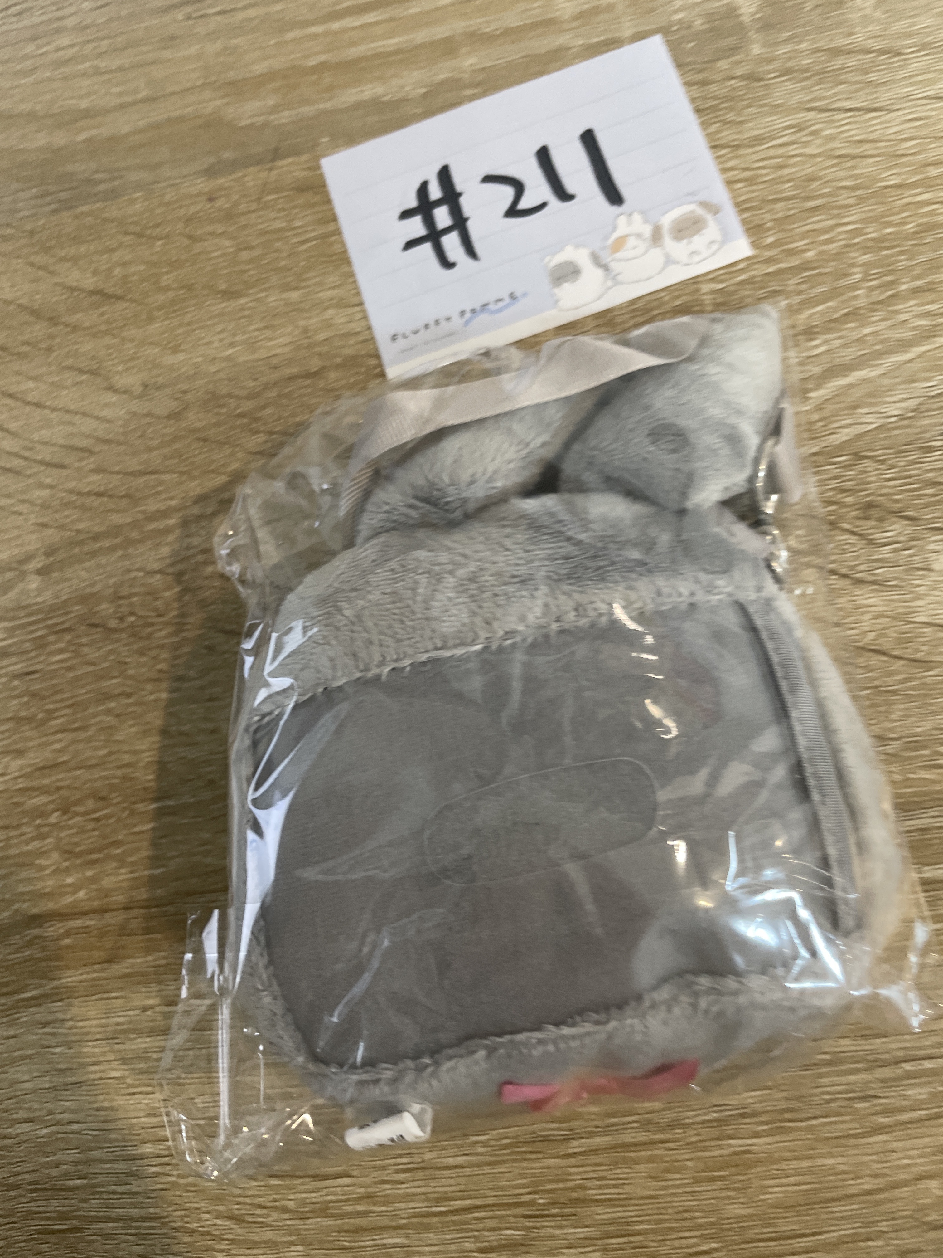 I7 百 証件套掛件#211