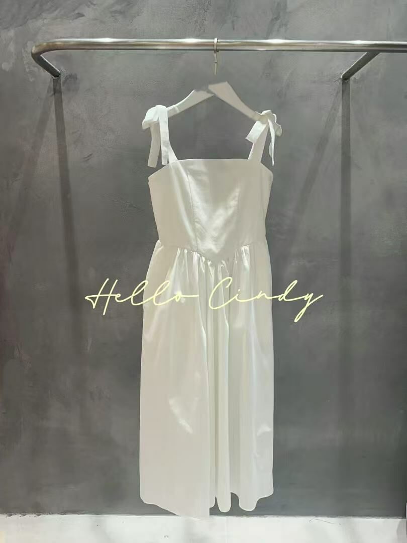 N03033 現貨-正韓設計師品牌夏季度假甜美綁帶收腰長洋裝