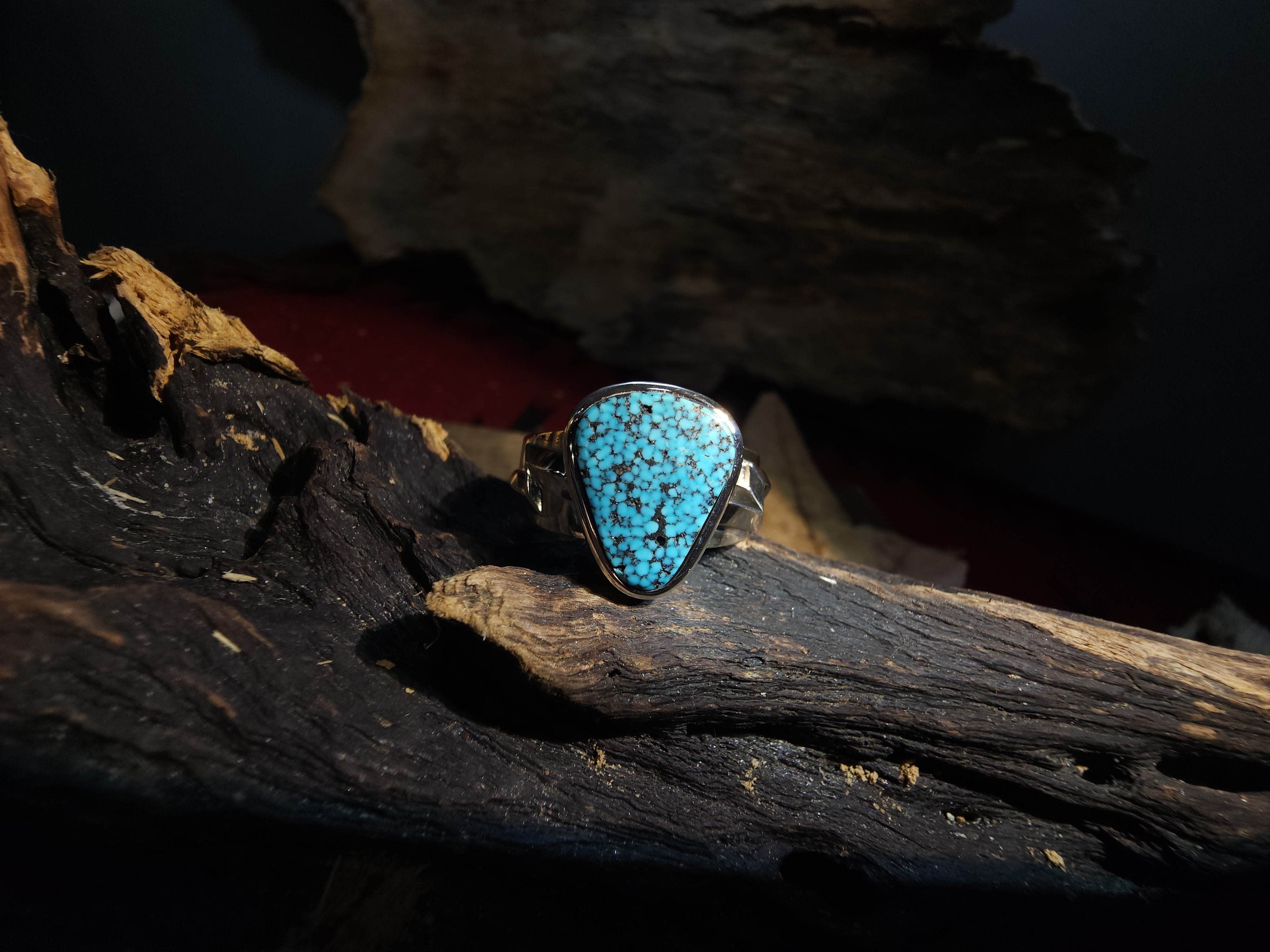 *Black Venom Jewelry- Freedom & Prayer 純銀閃電戒鑲Kingman 松石