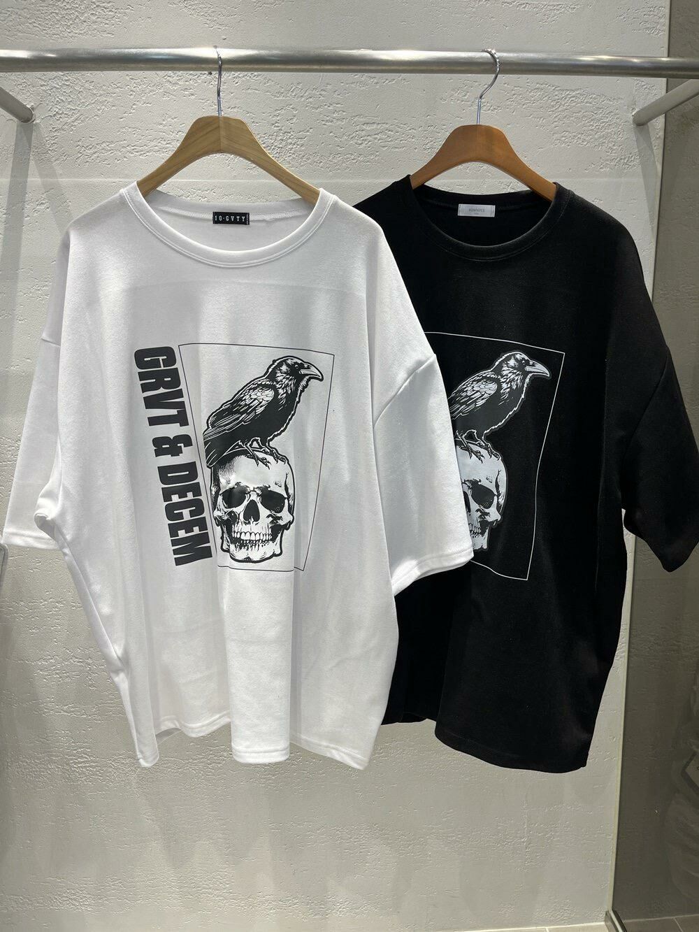 OverSize英文字圖案短袖Tee 10.GVTY-0188T