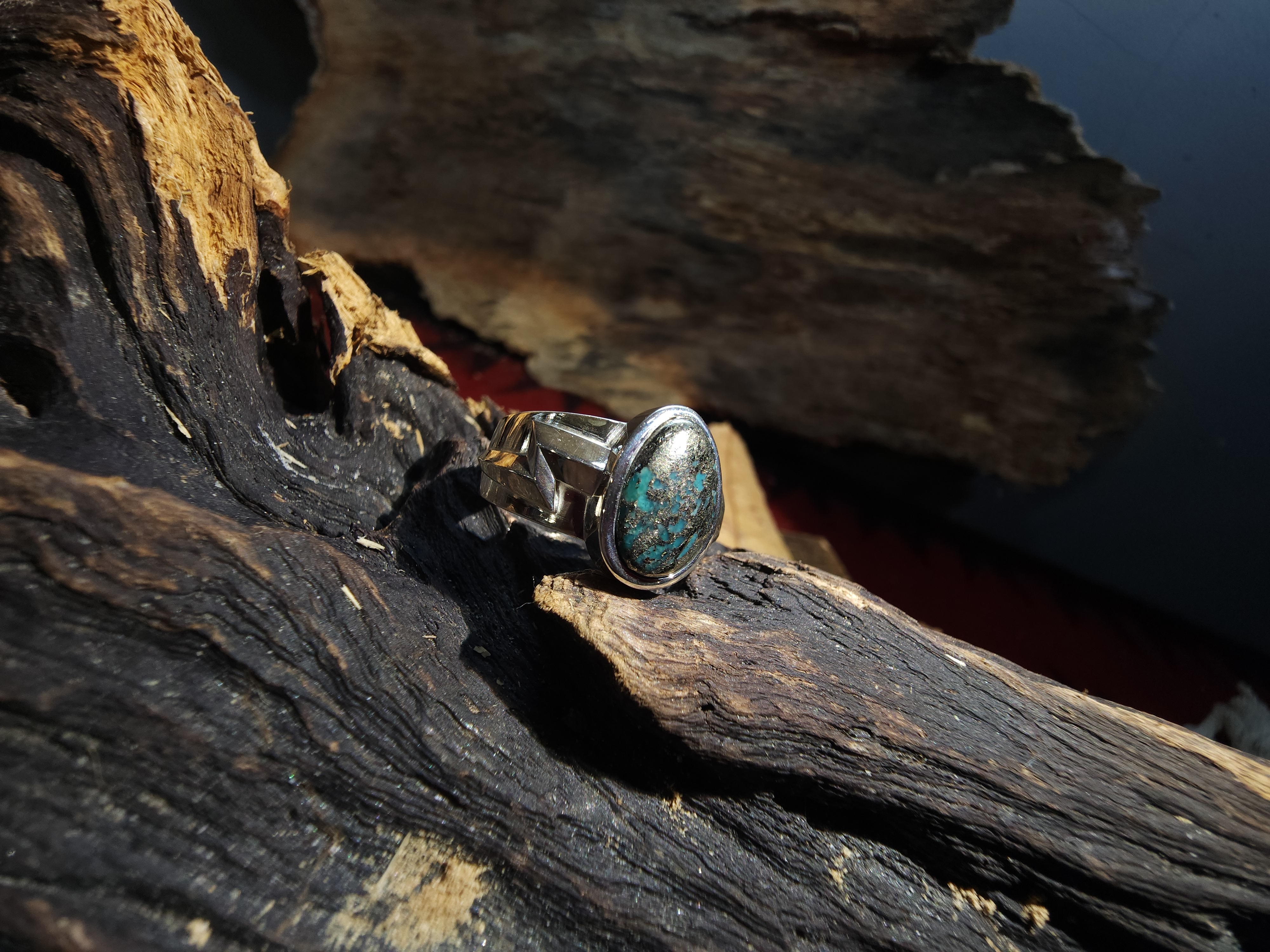 *Black Venom Jewelry- Freedom & Prayer 純銀閃電戒鑲 Morenci II松石