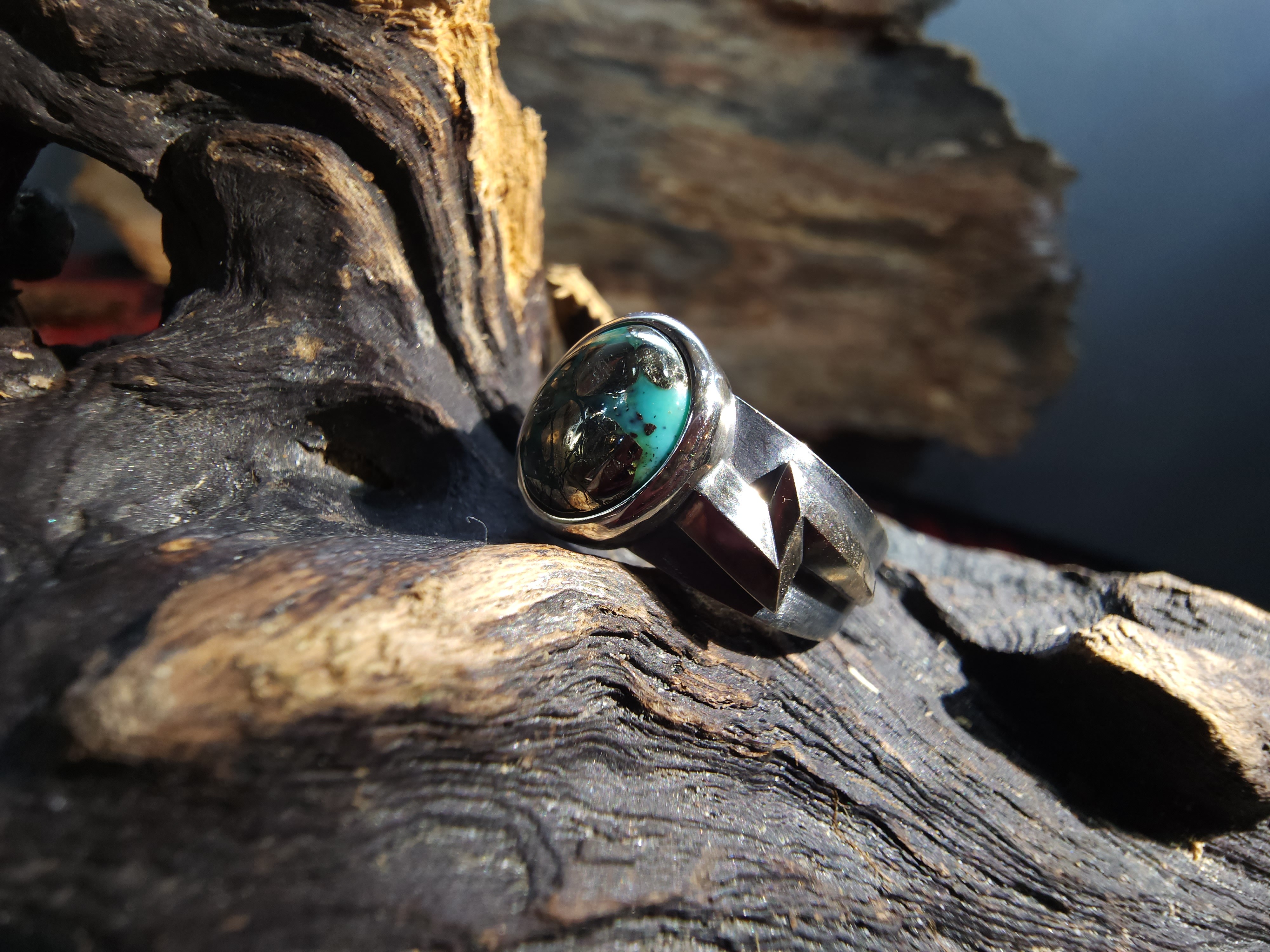 *Black Venom Jewelry- Freedom & Prayer 純銀閃電戒鑲 Morenci II松石