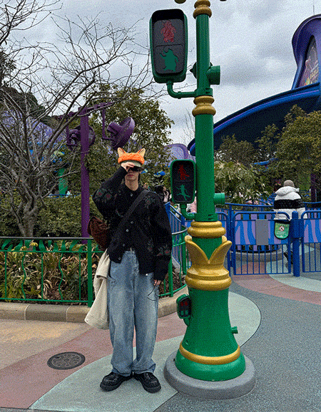 開衩口袋寬腿牛仔褲